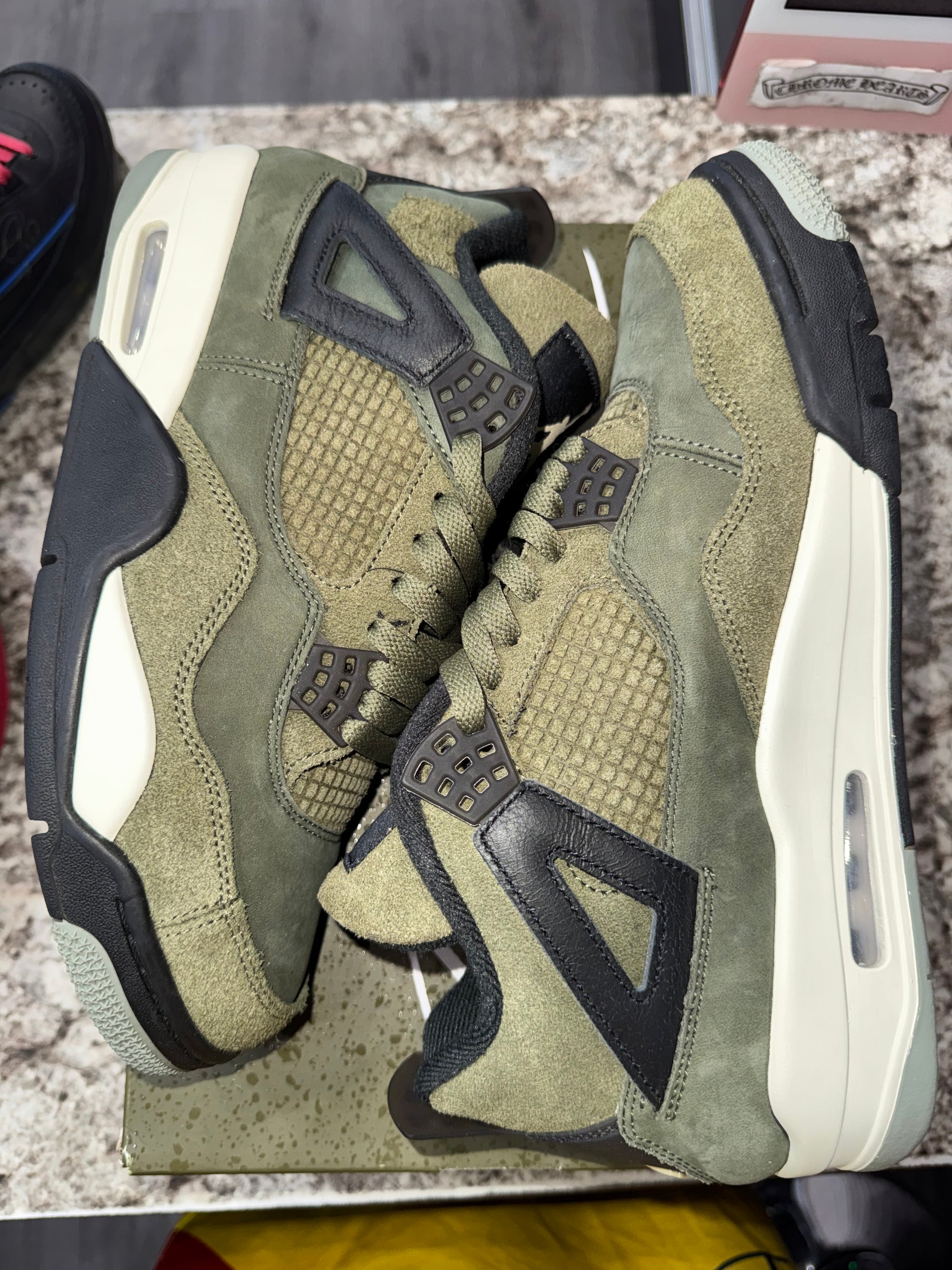 Jordan 4 Retro SE Craft Medium Olive