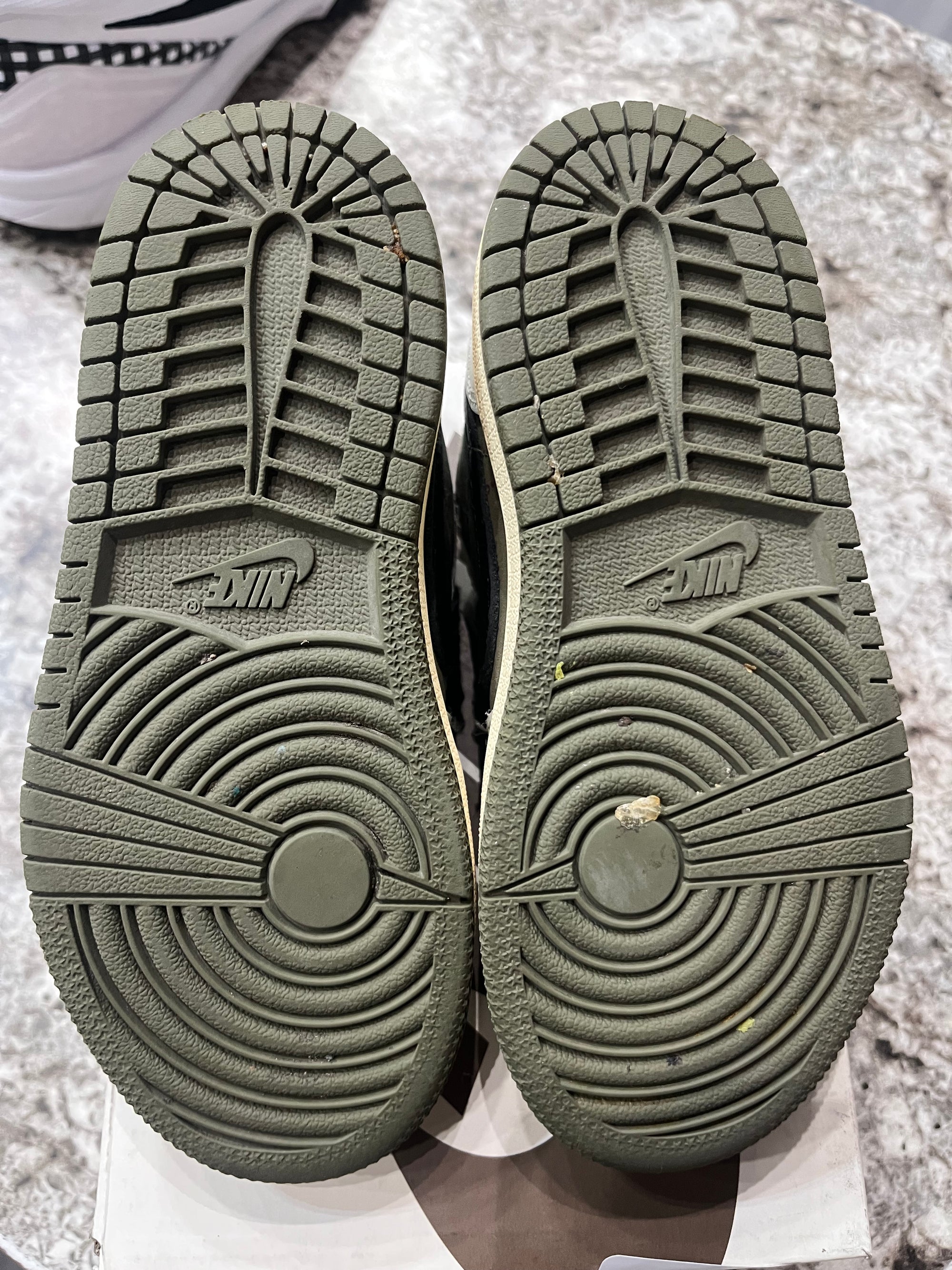 Jordan 1 Retro Low OG SP Travis Scott Medium Olive (PS)