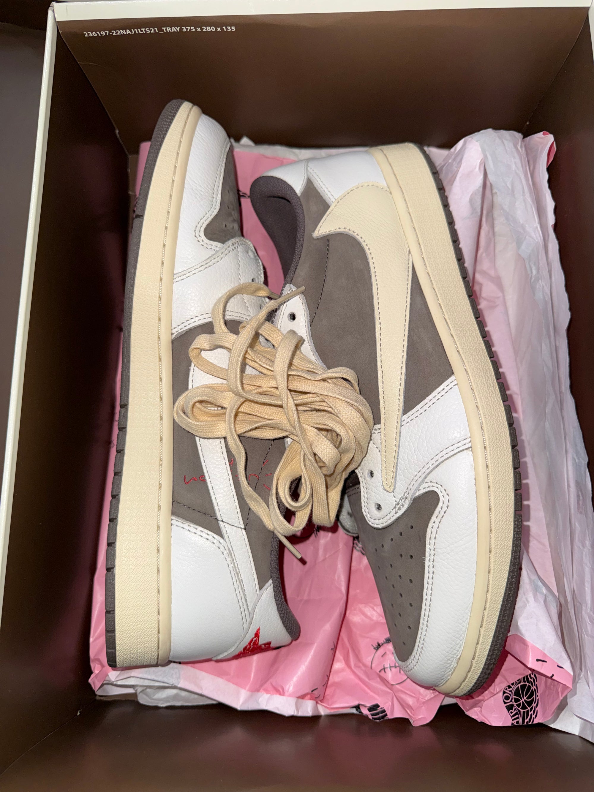 Jordan 1 Retro Low OG SP Travis Scott Reverse Mocha