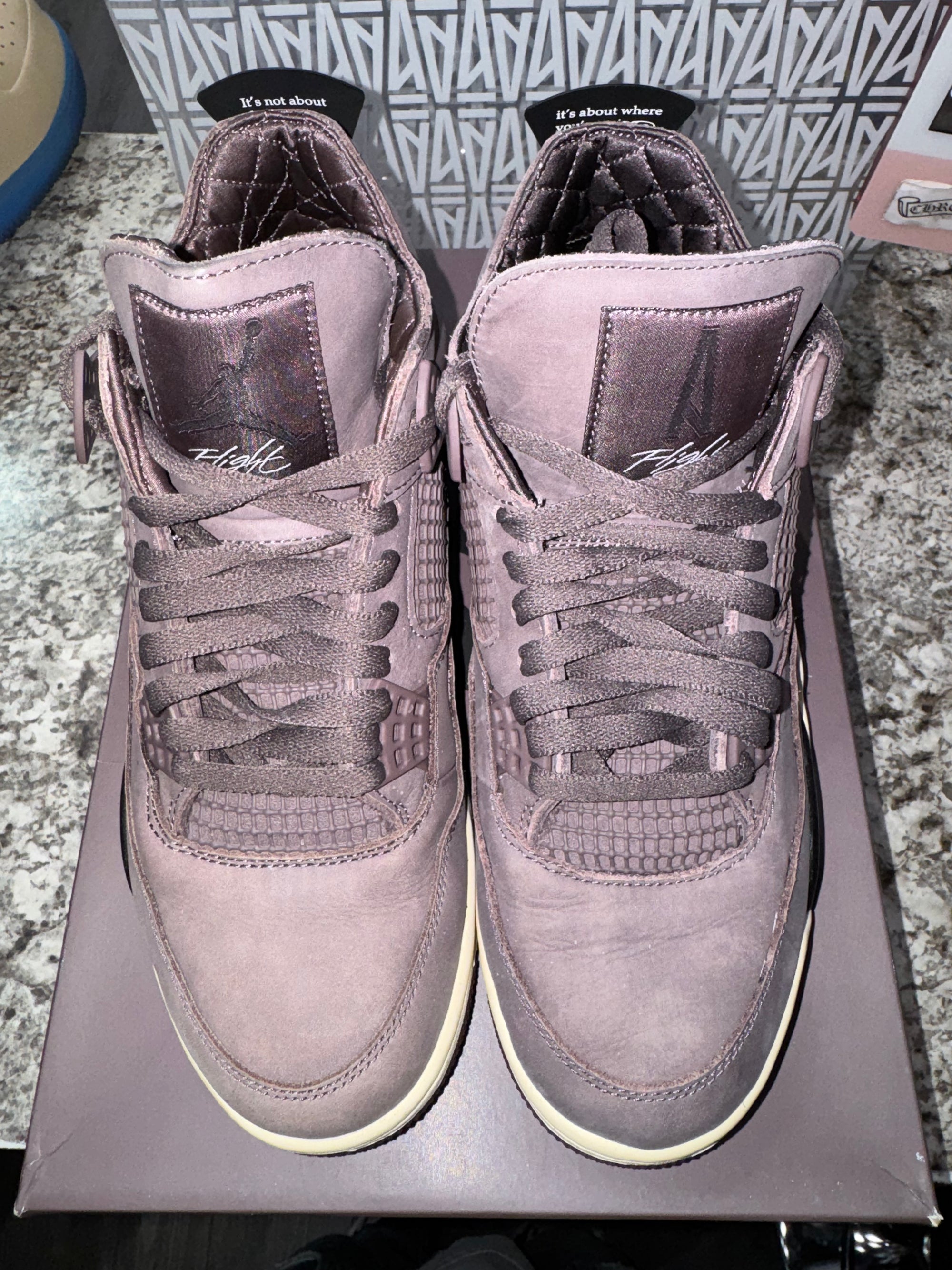 Jordan 4 Retro SP A Ma Maniére Violet Ore