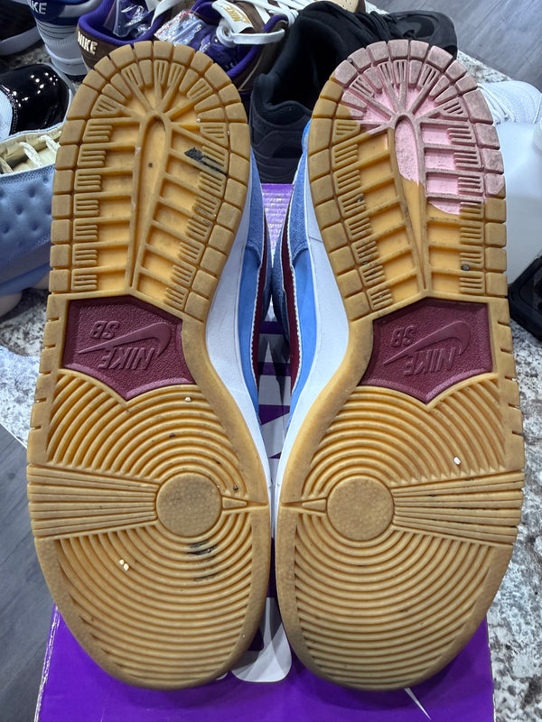 Nike SB Dunk Low Philadelphia Phillies