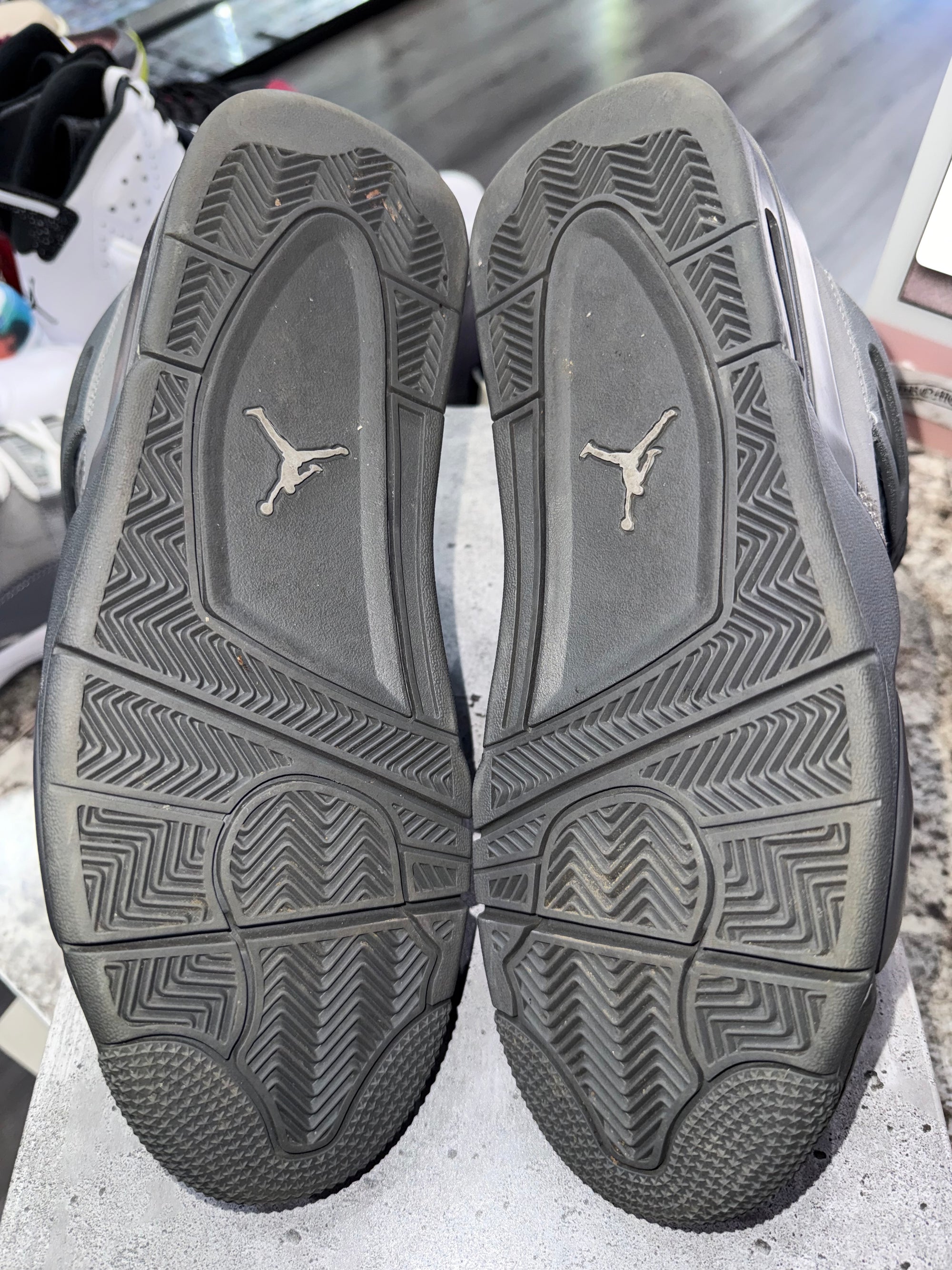 Jordan 4 Retro SE Paris Olympics Wet Cement