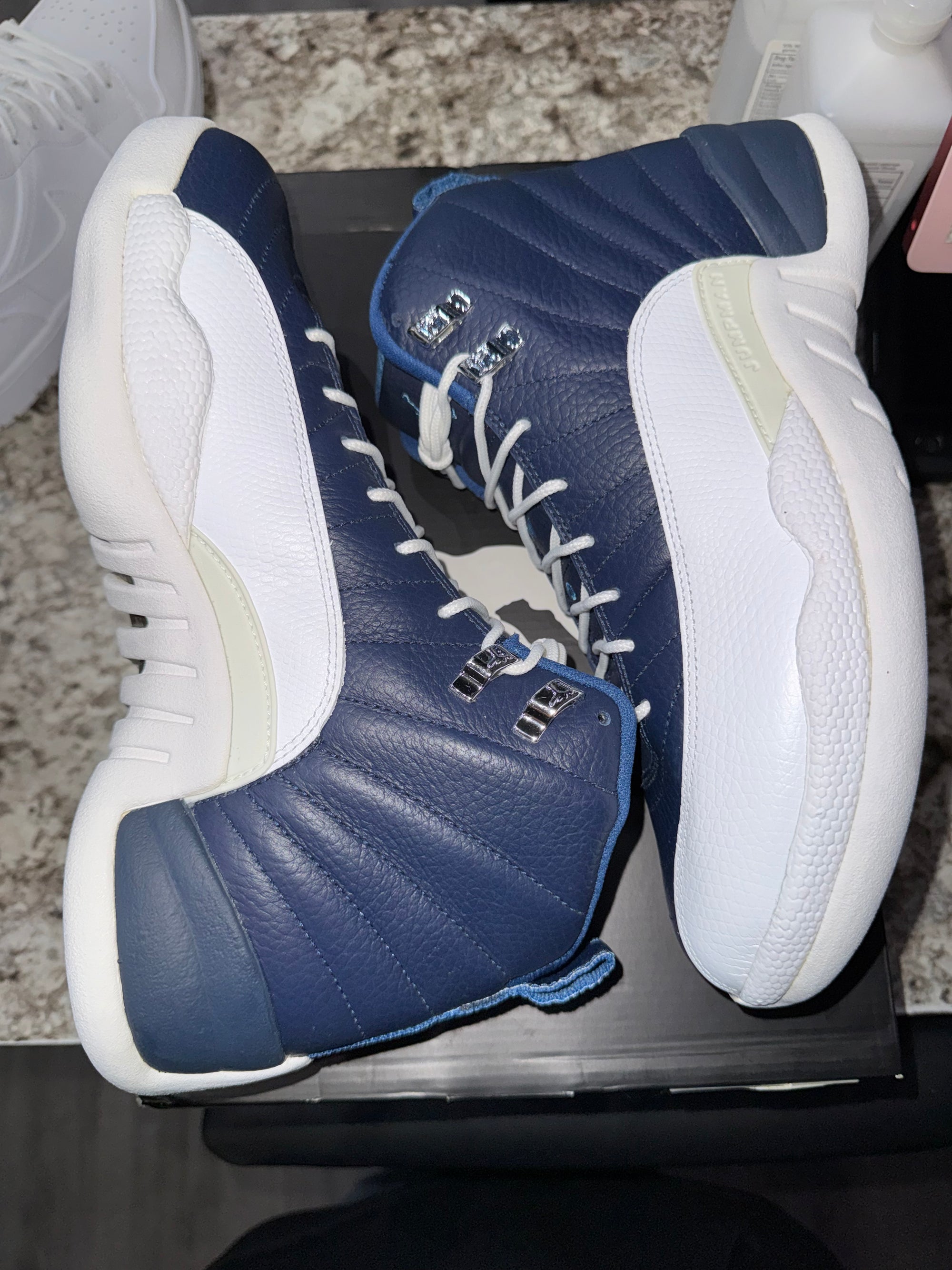 Jordan 12 Retro Indigo
