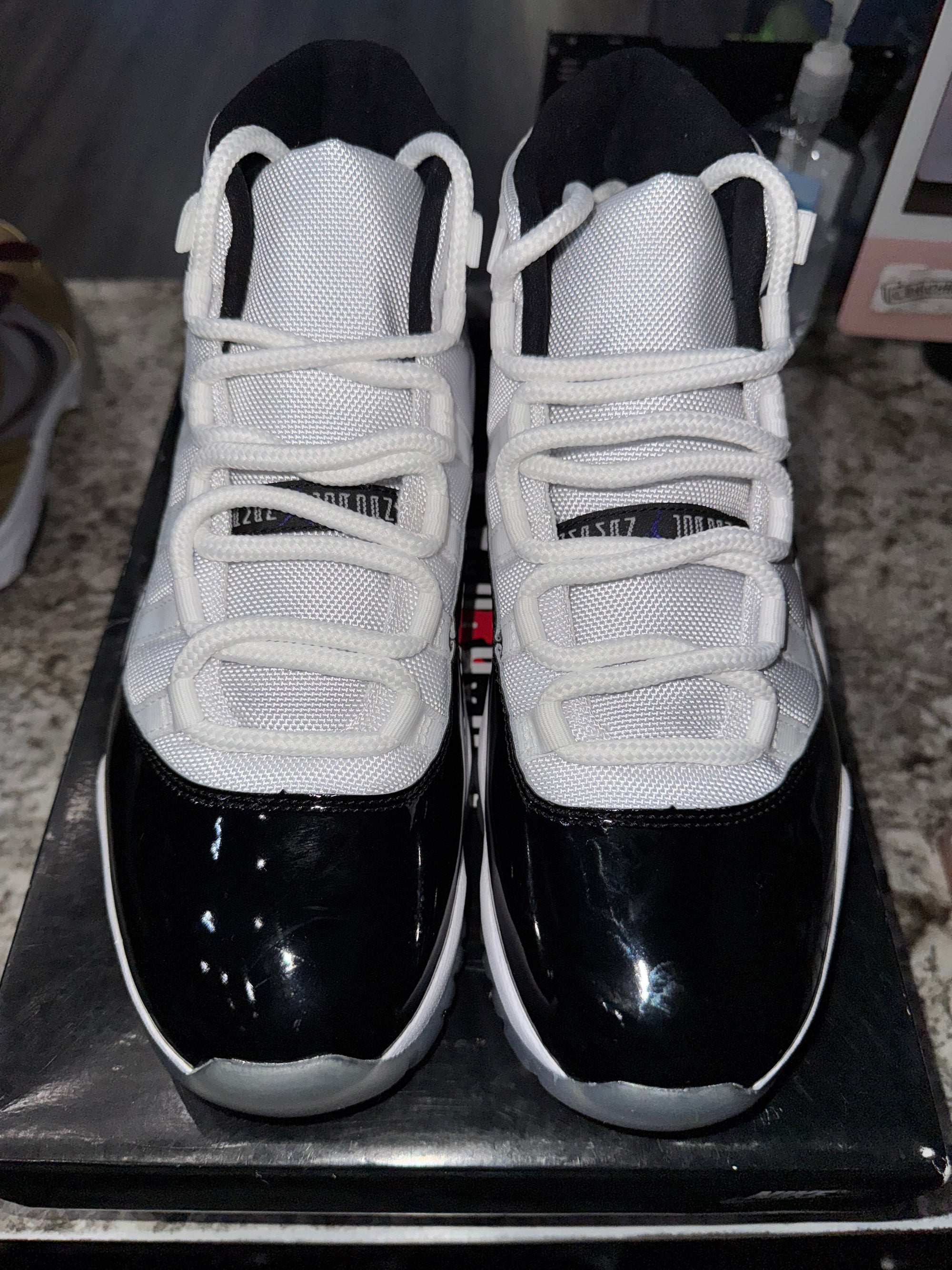 Jordan 11 Retro Concord (2018)