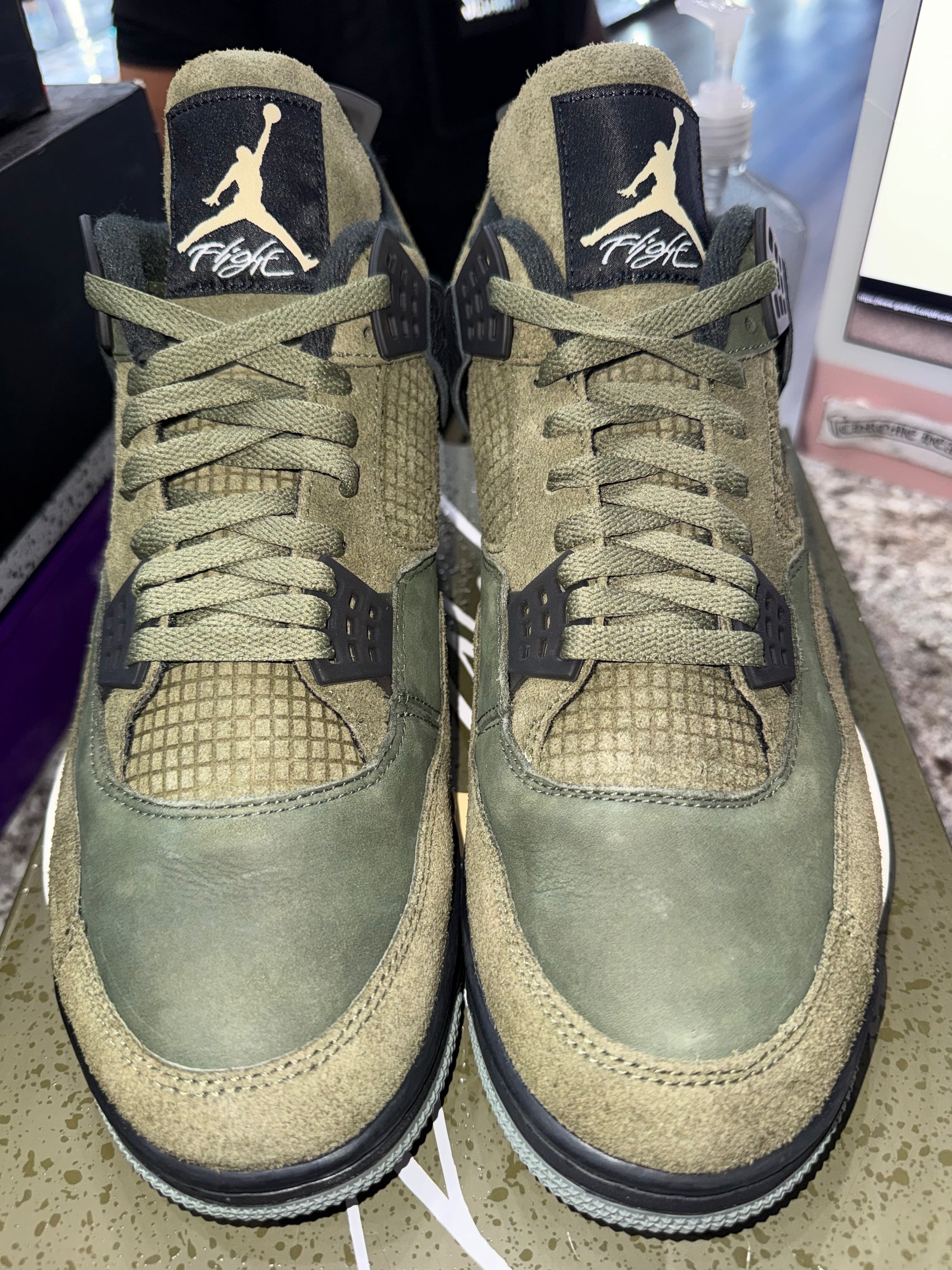 Jordan 4 Retro SE Craft Medium Olive