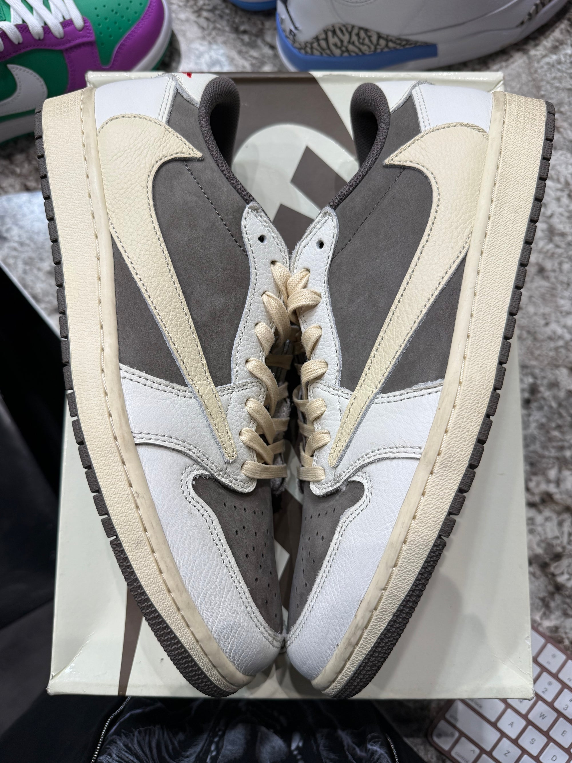 Jordan 1 Retro Low OG SP Travis Scott Reverse Mocha