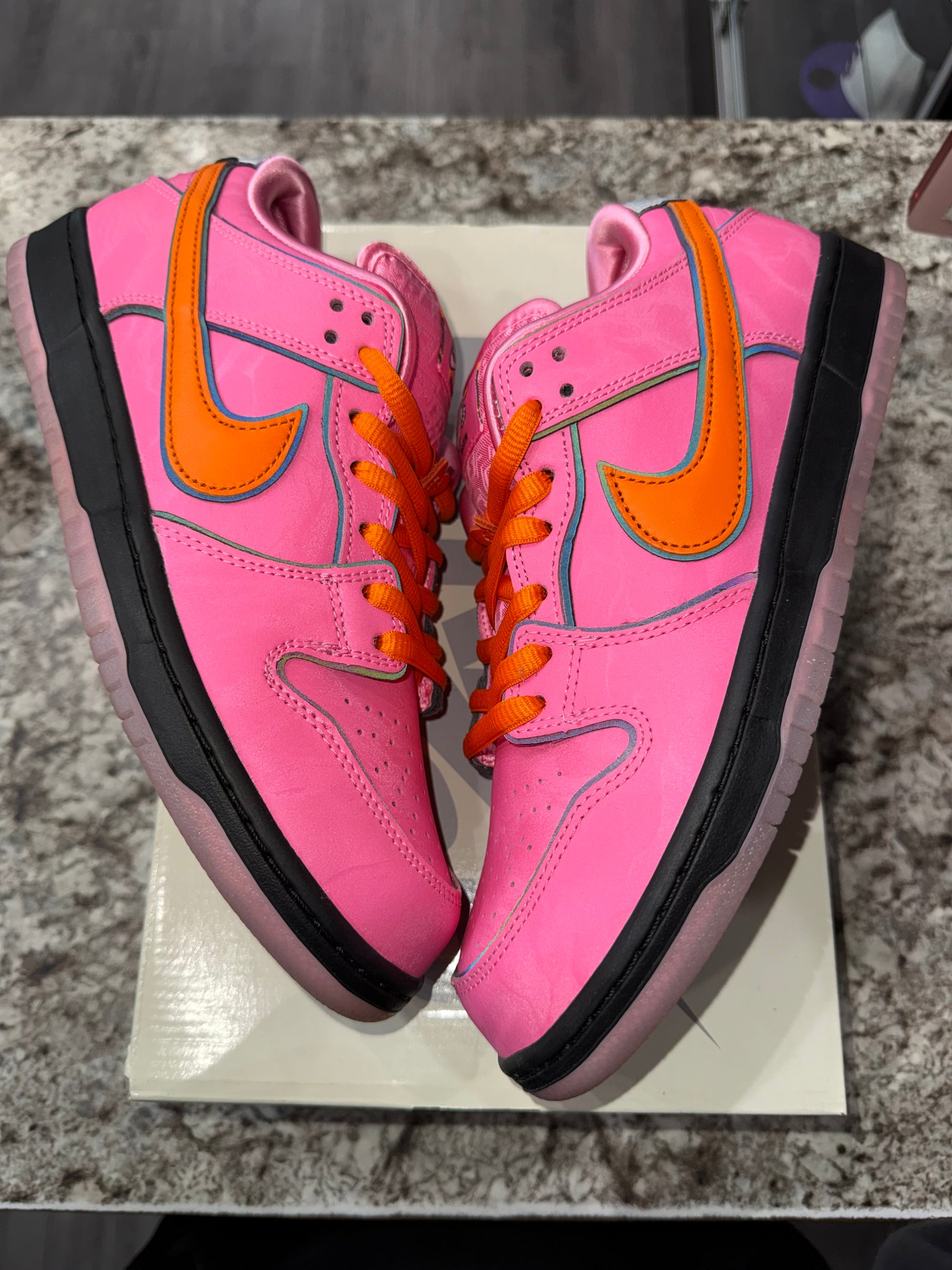 Nike SB Dunk Low The Powerpuff Girls Blossom