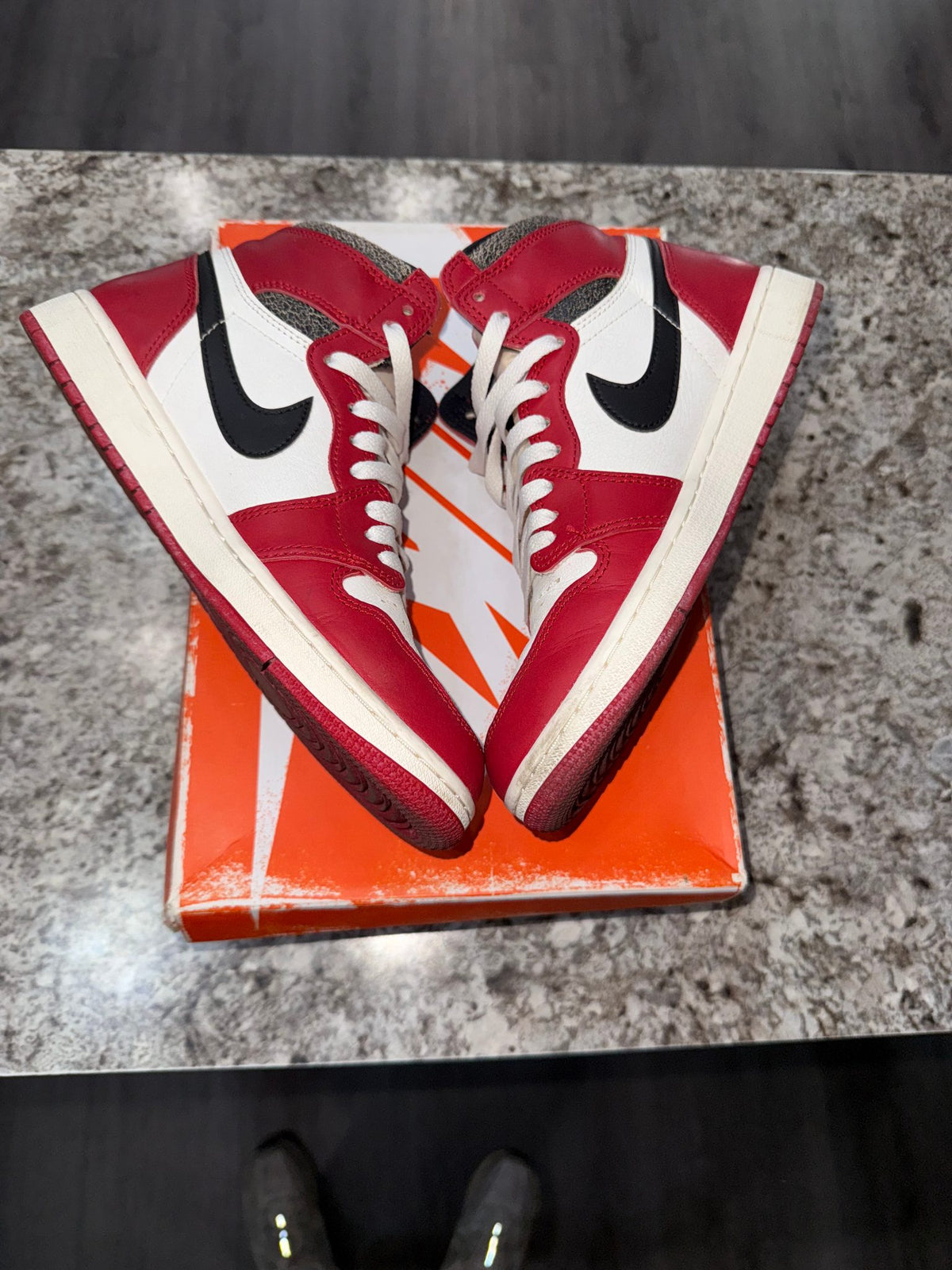 Jordan 1 Retro High OG Chicago Lost and Found