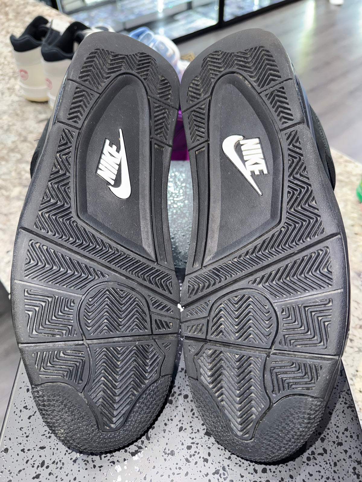 Jordan 4 Retro Black Cat (2025)