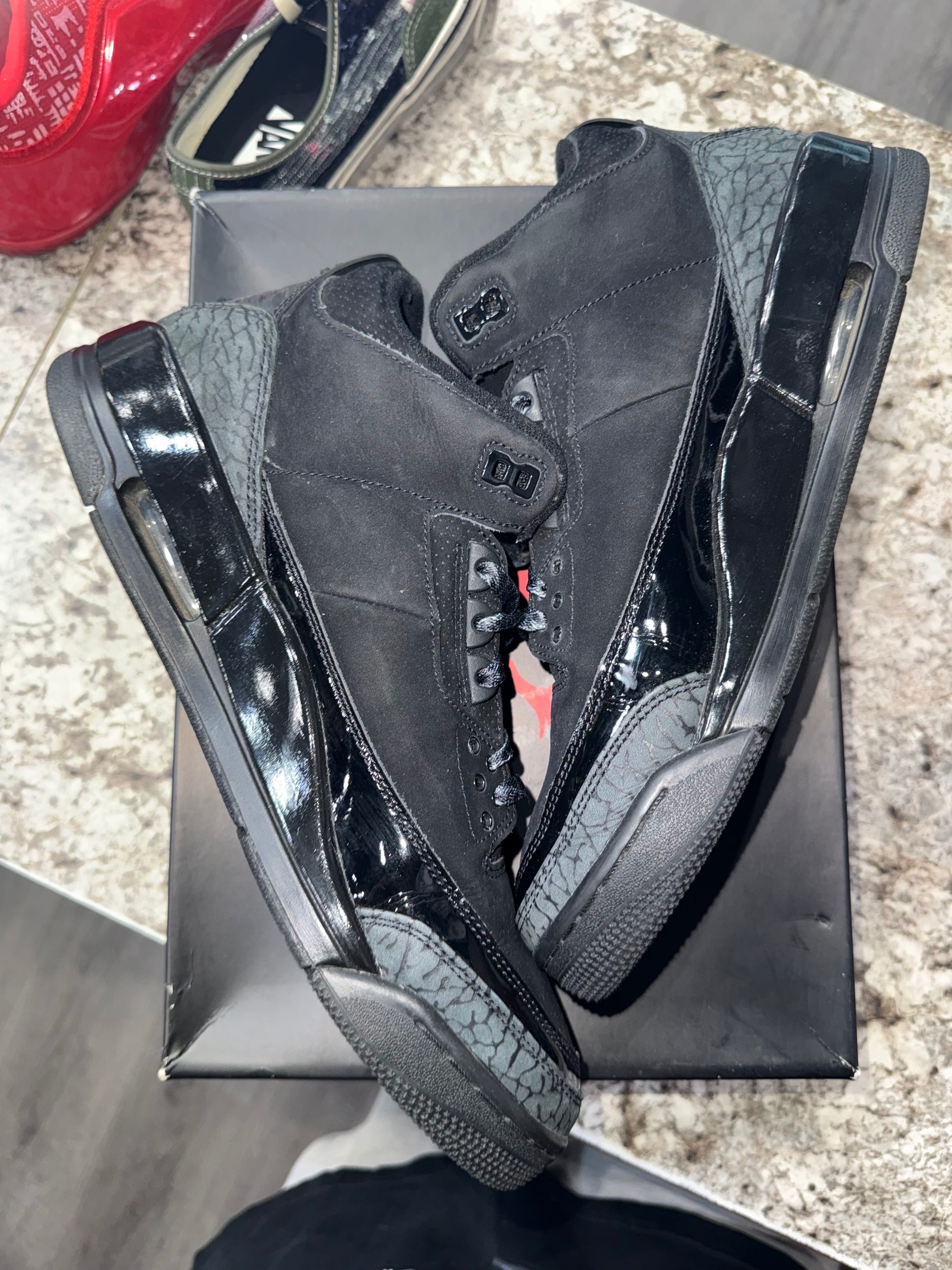 Jordan 3 Retro Black Cat (2025)