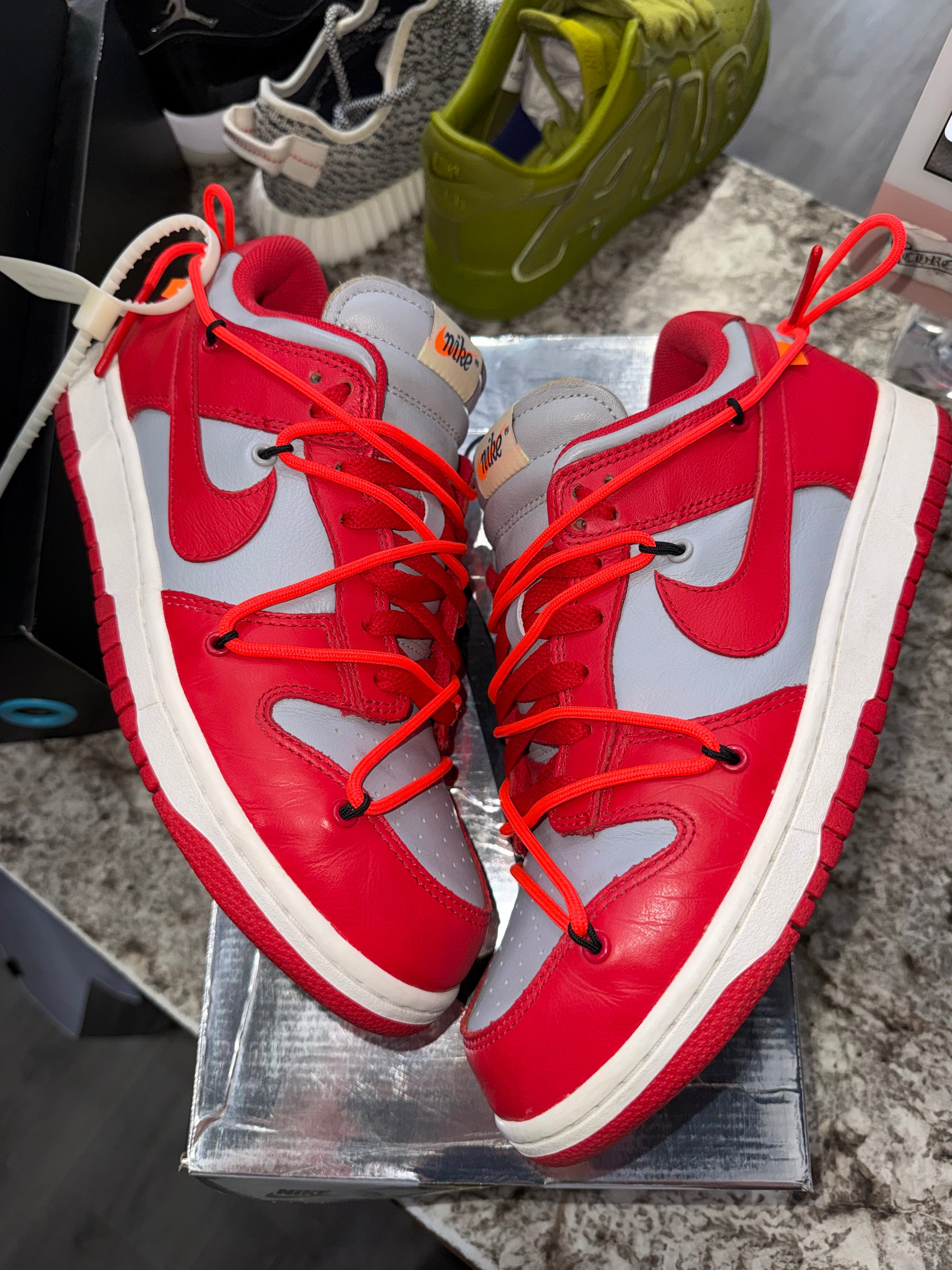 Nike Dunk Low Off-White University Red