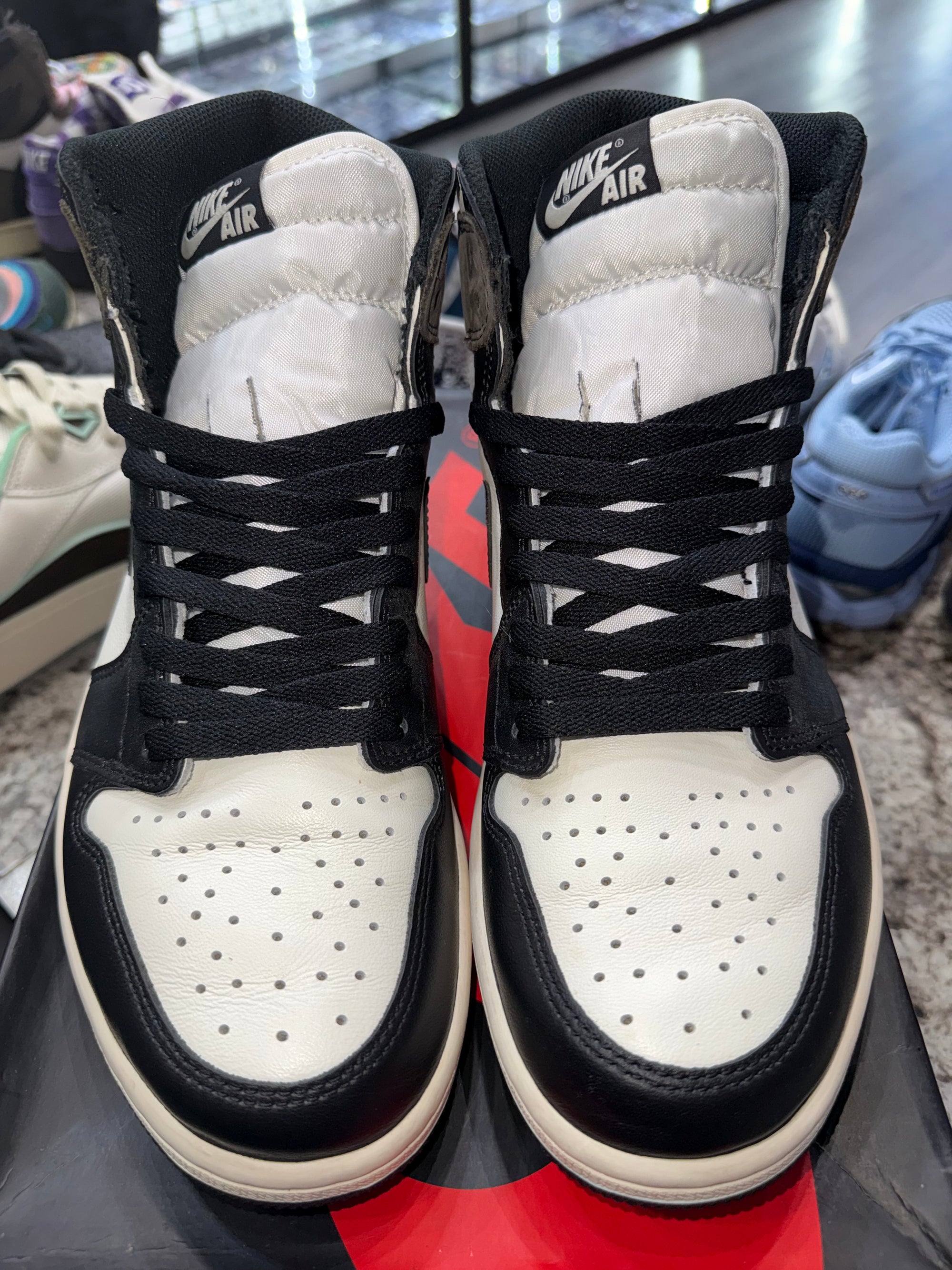 Jordan 1 Retro High Dark Mocha