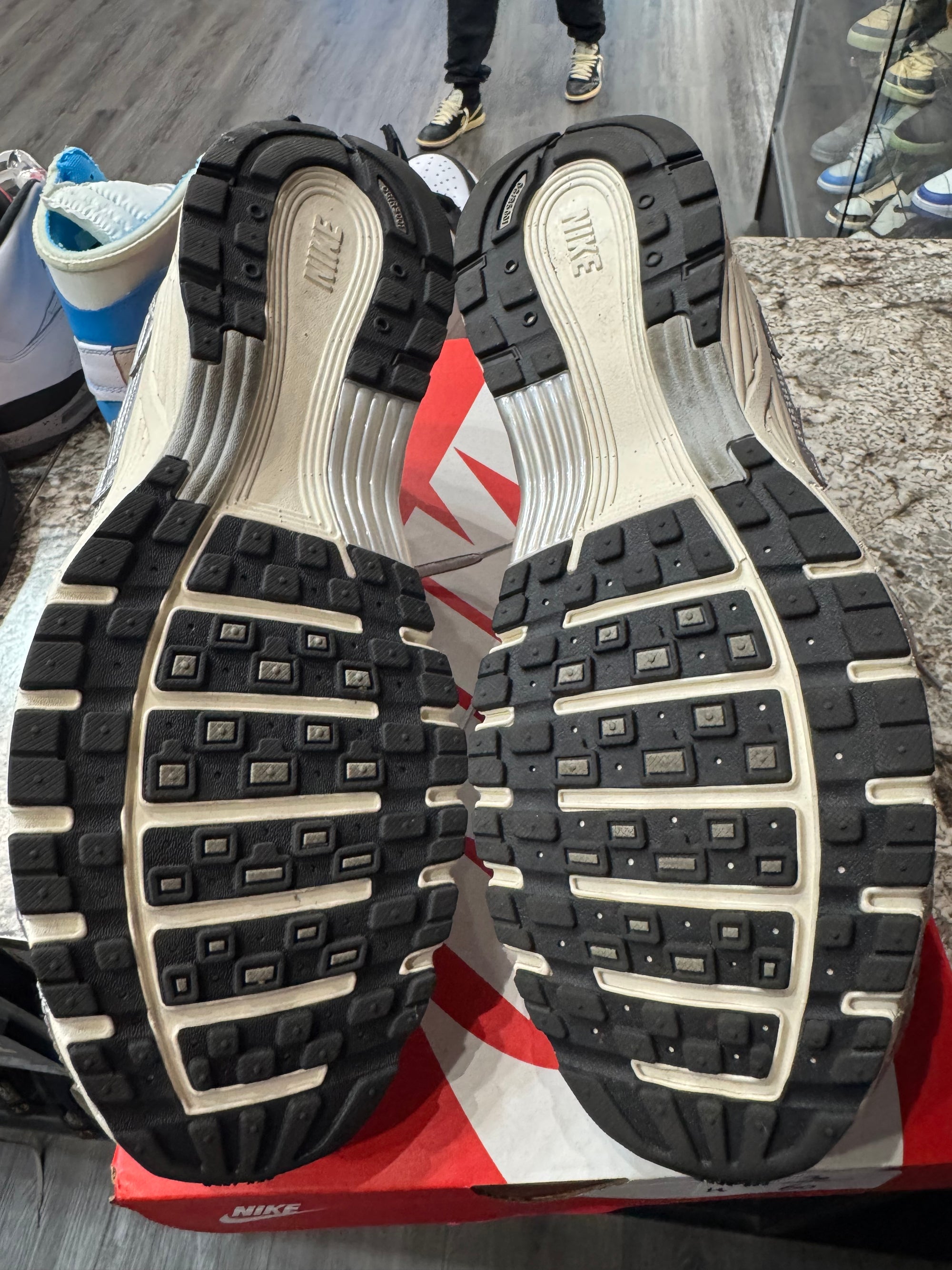 Nike P-6000 White Metallic Silver Flat Silver Black