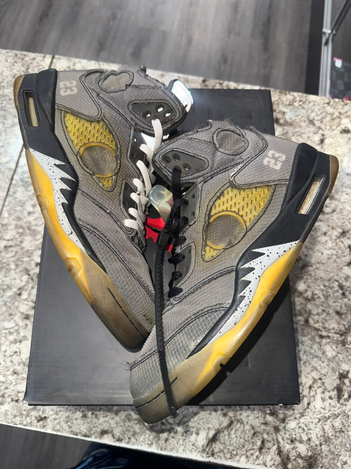 Jordan 5 Retro Off-White Muslin