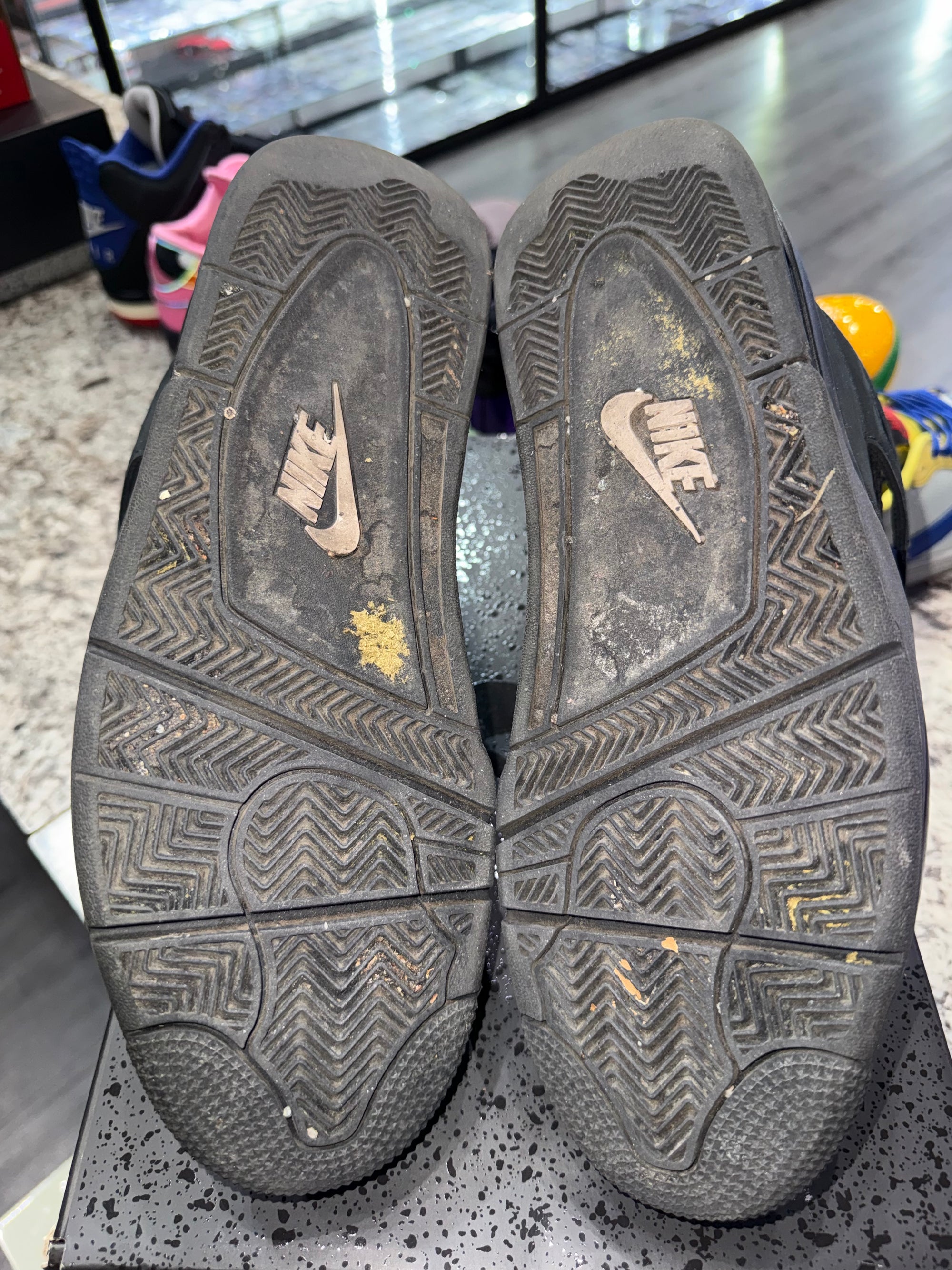 Jordan 4 Retro Black Cat (2025)
