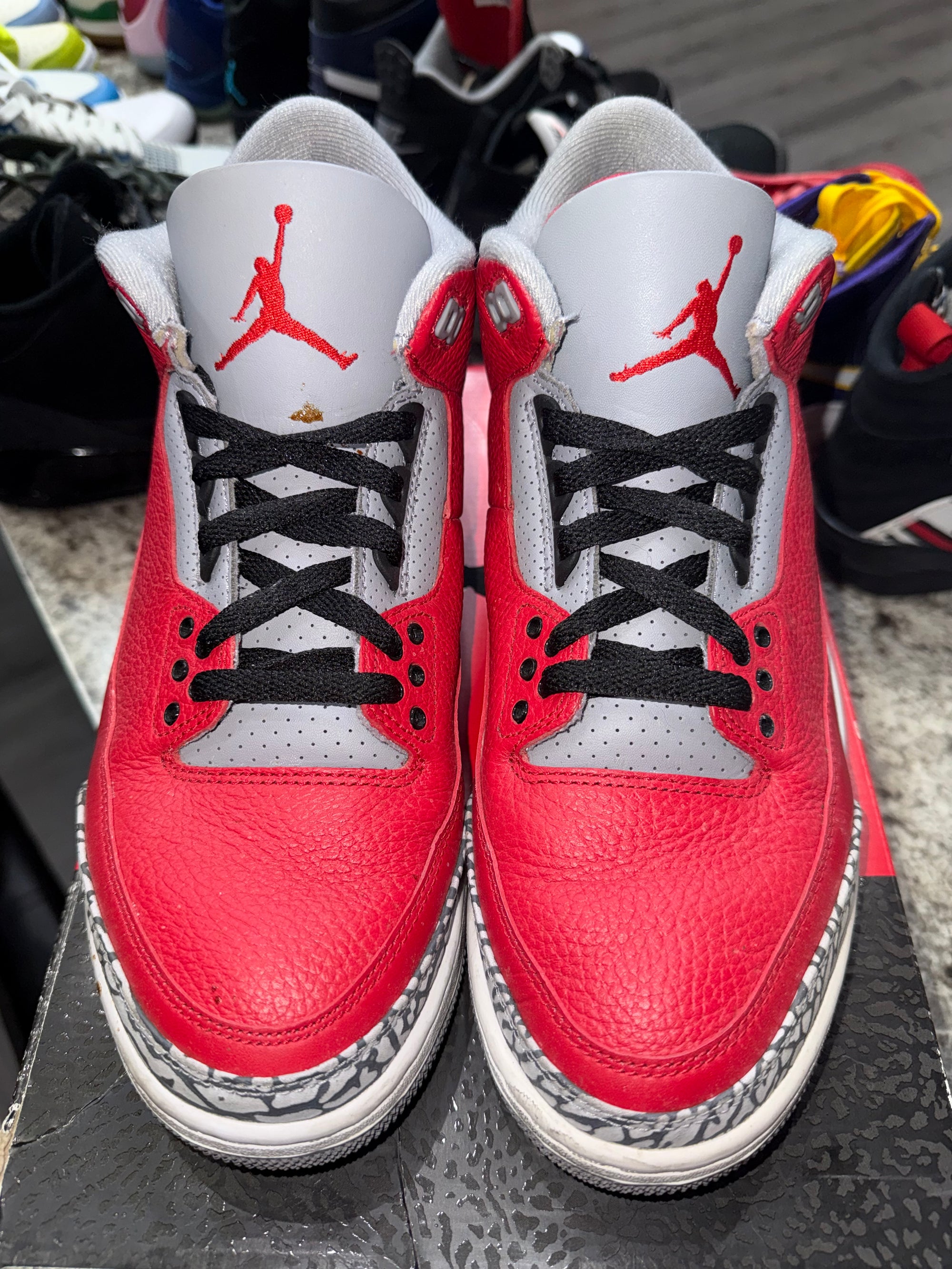 Jordan 3 Retro SE Unite