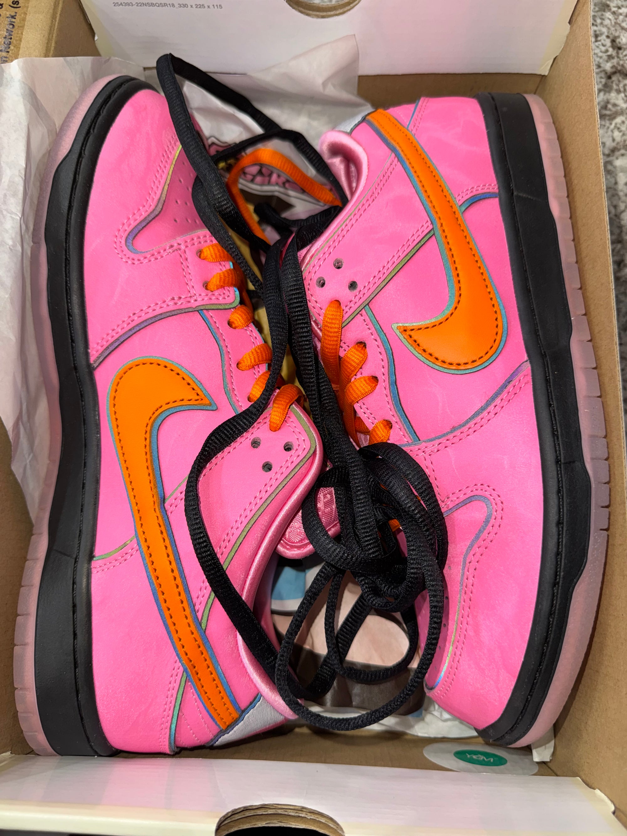 Nike SB Dunk Low The Powerpuff Girls Blossom