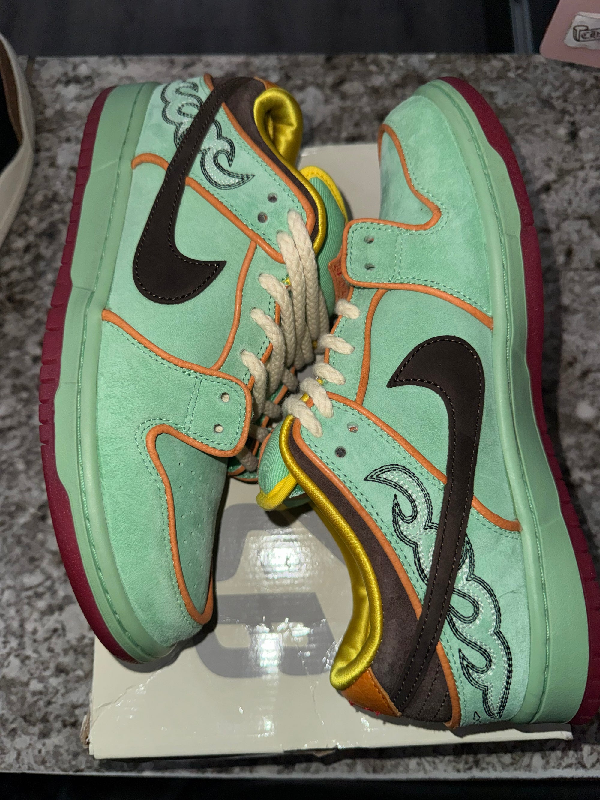Nike SB Dunk Low Rodeo Tourmaline