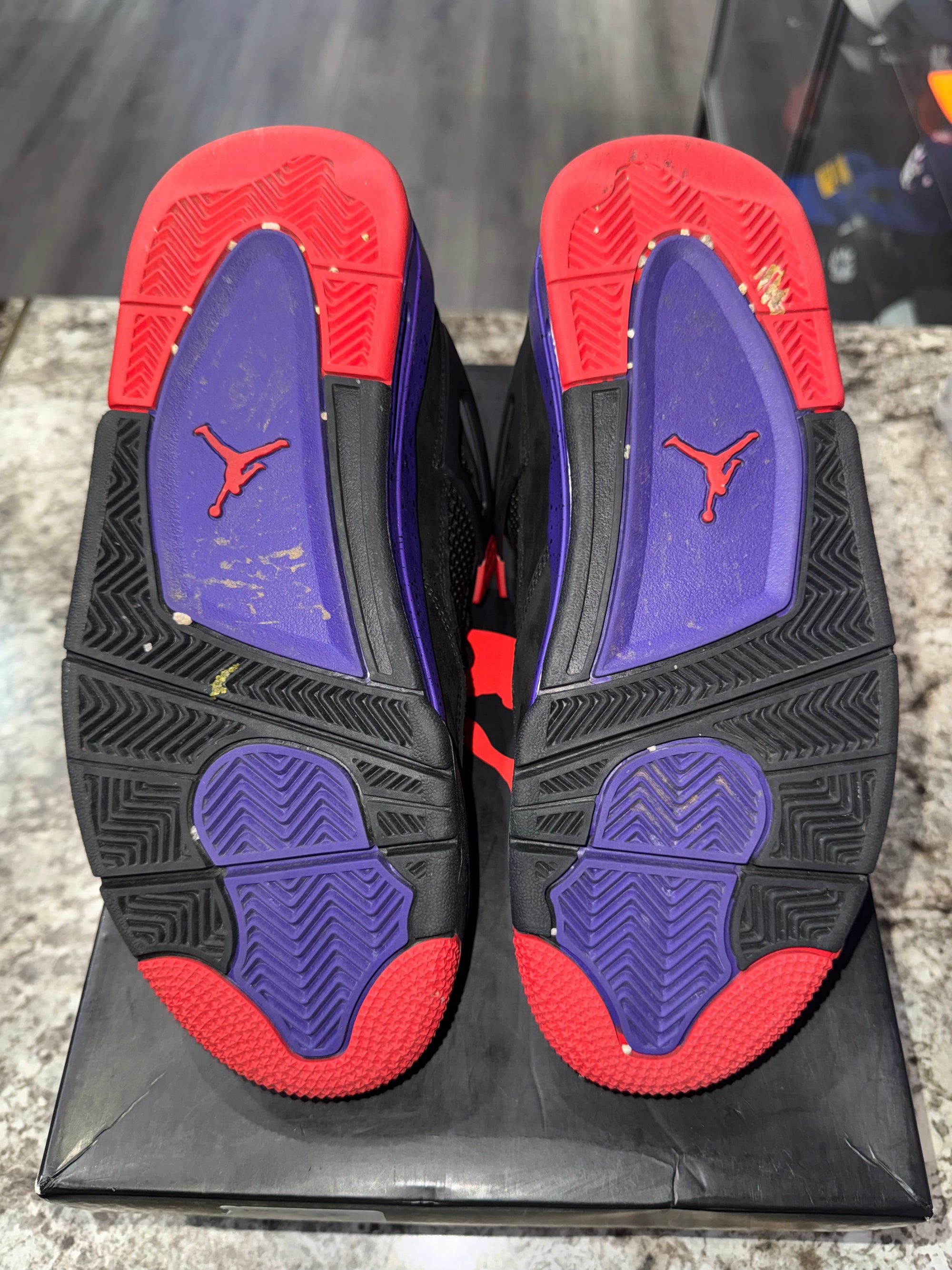 Jordan 4 Retro Raptors Drake OVO (2019)