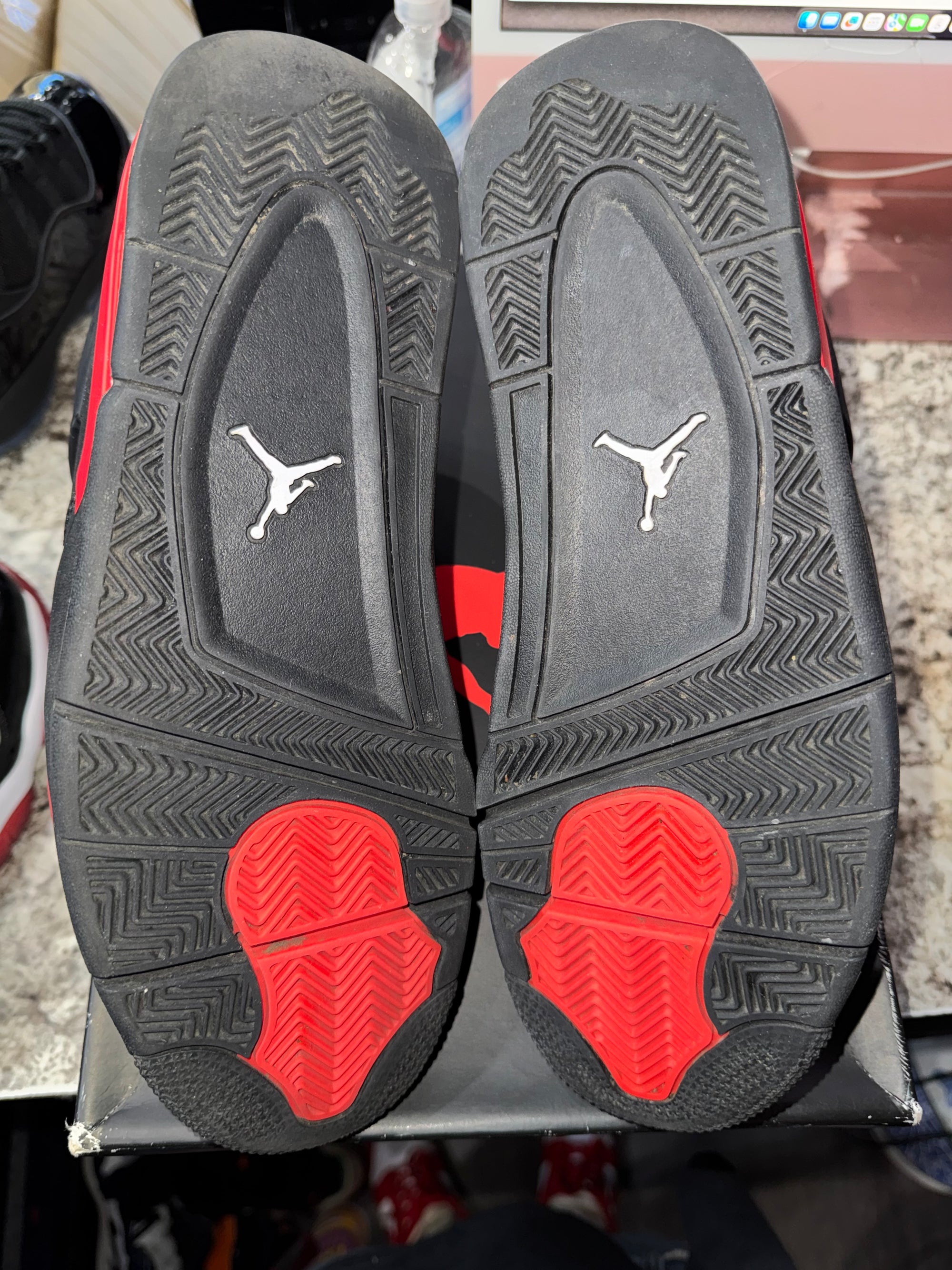 Jordan 4 Retro Red Thunder