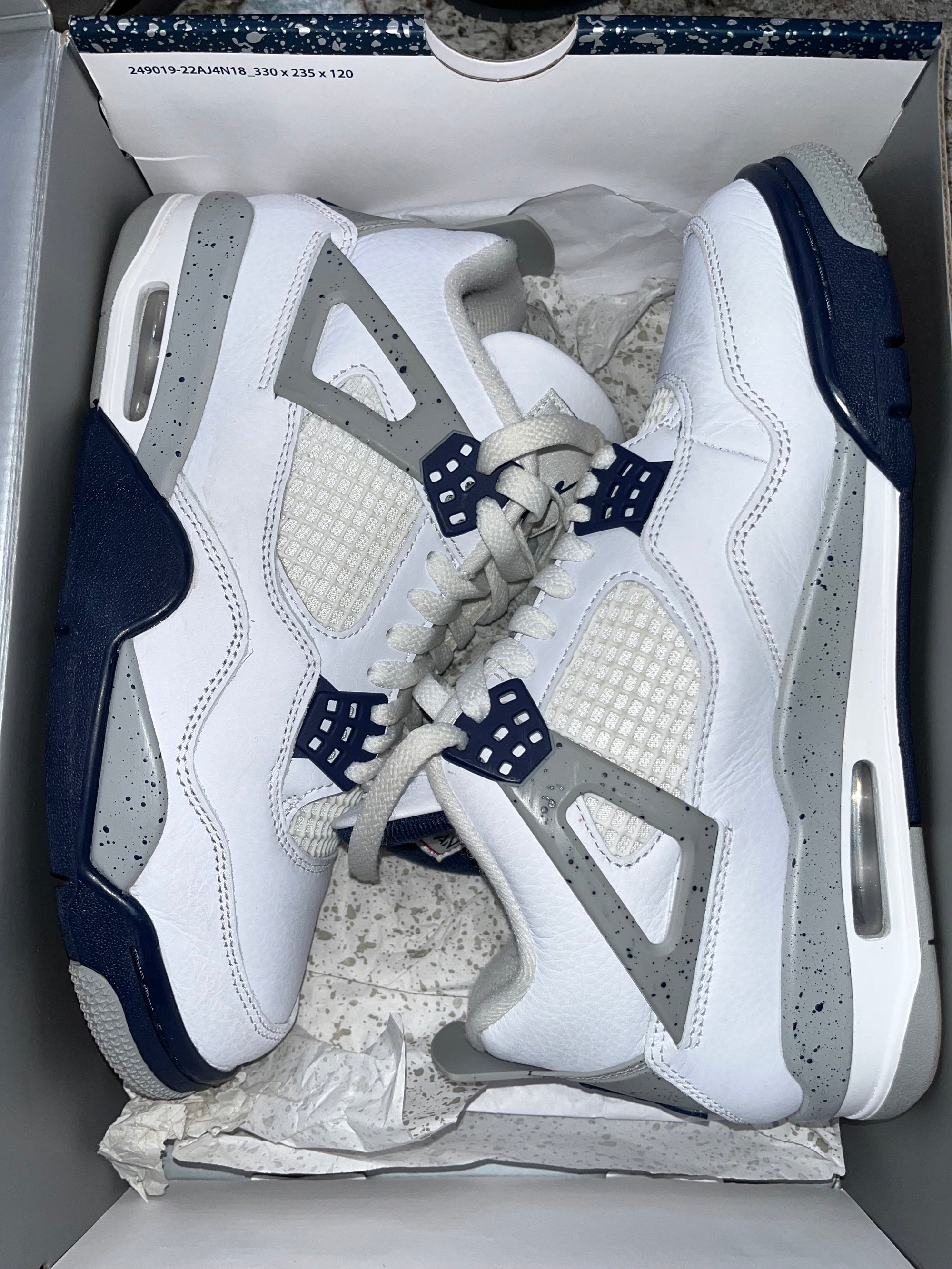 Jordan 4 Retro Midnight Navy
