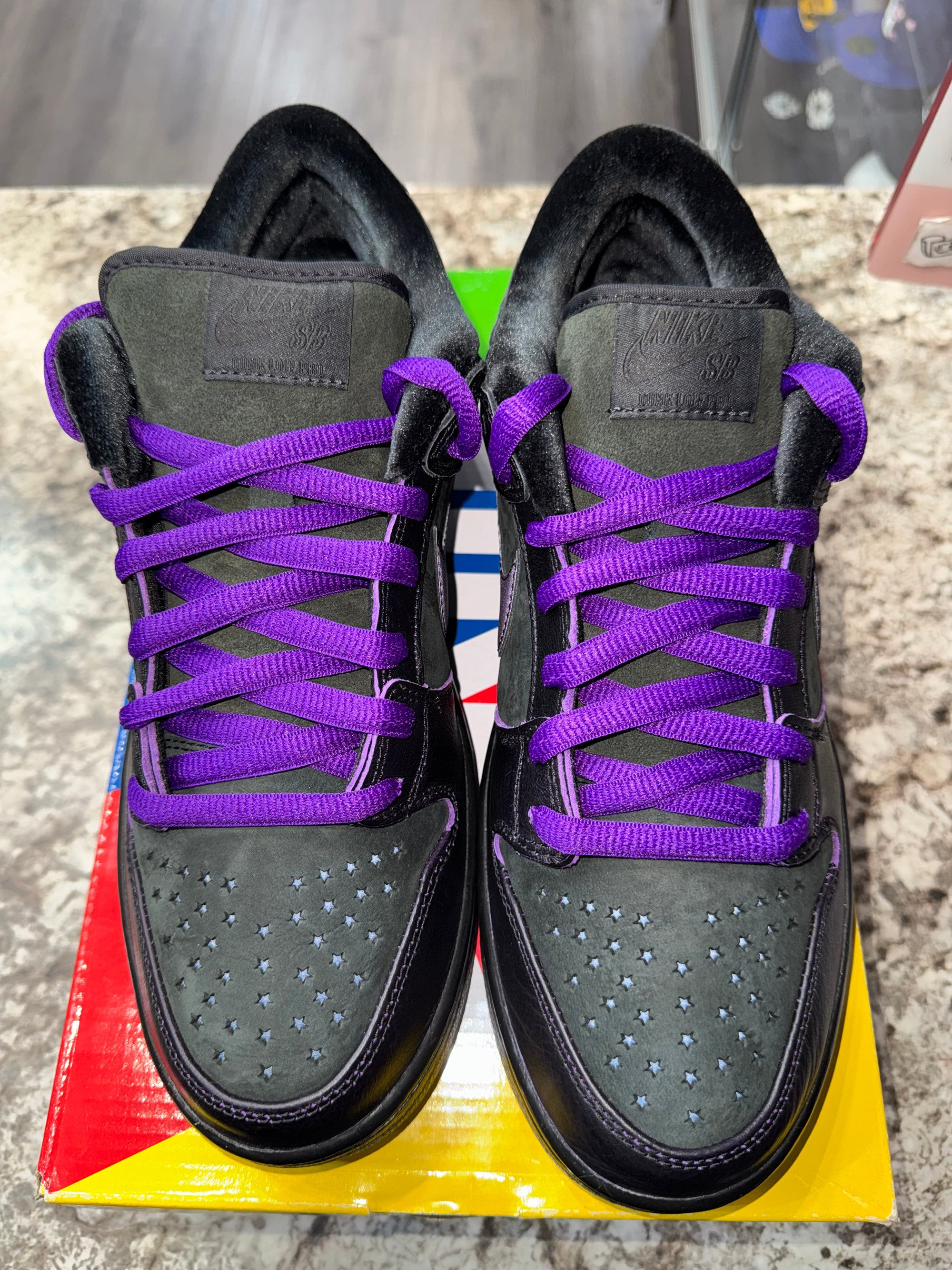 Nike SB Dunk Low Familia First Avenue