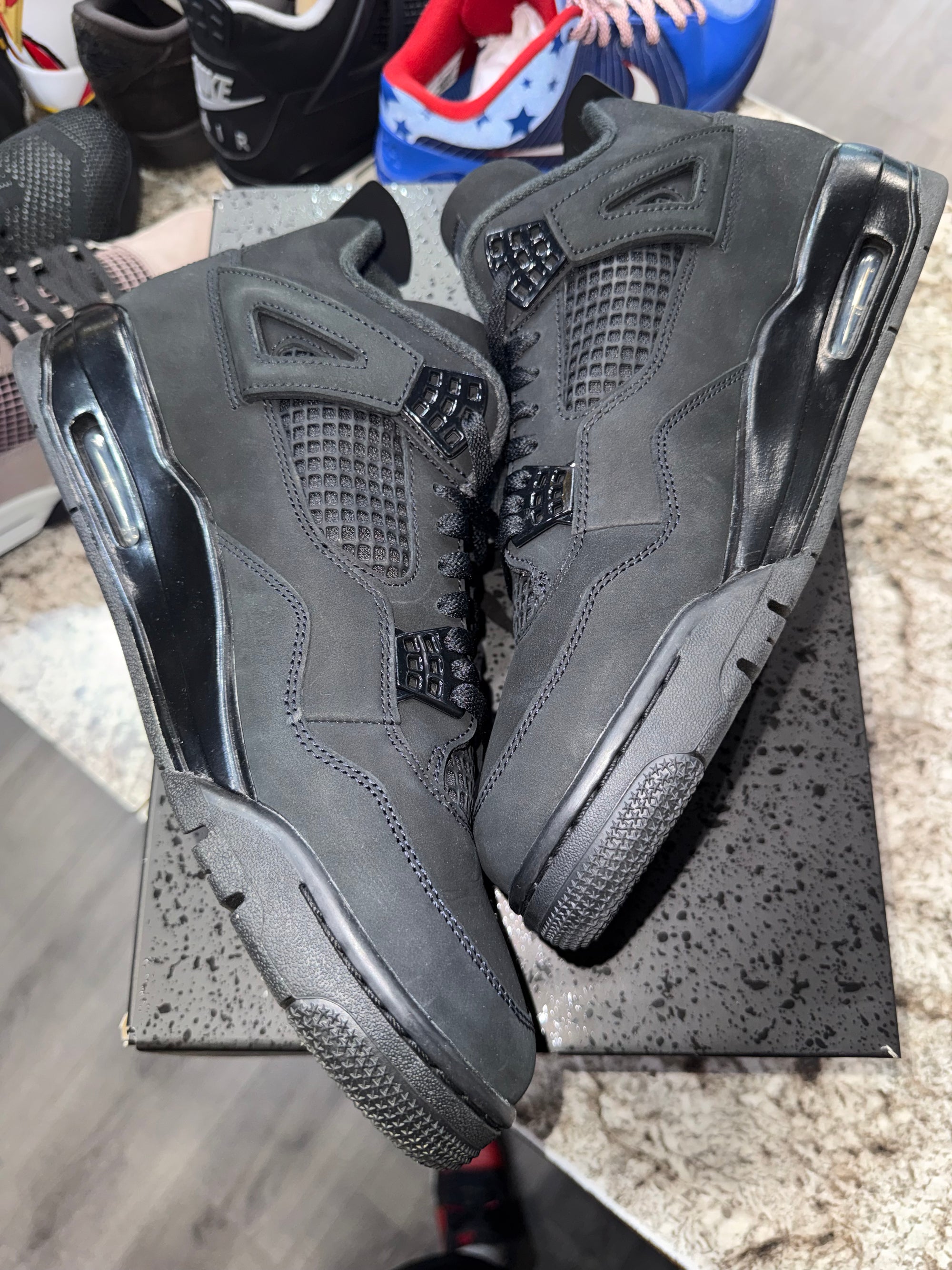 Jordan 4 Retro Black Cat (2025)