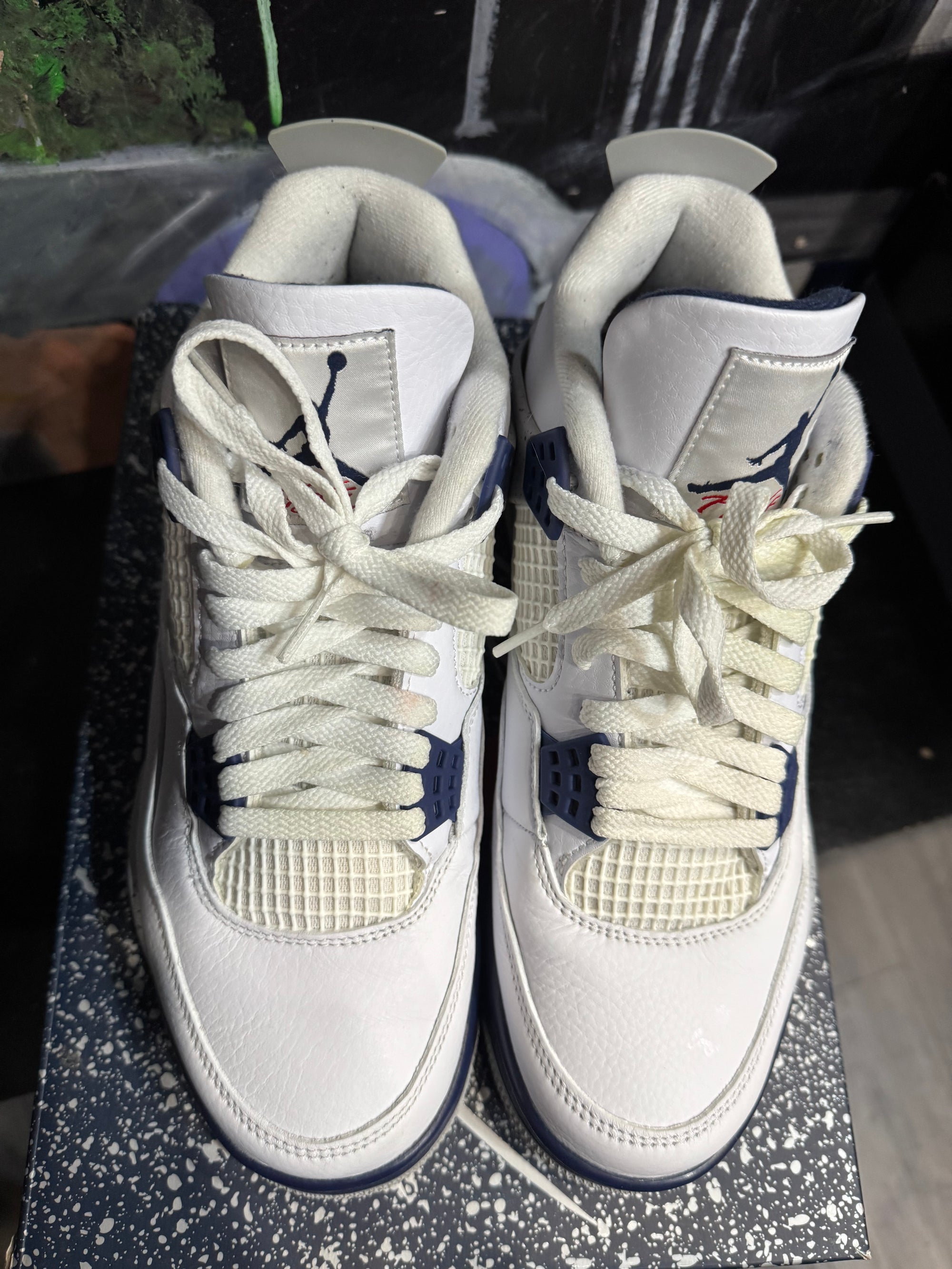 Jordan 4 Retro Midnight Navy
