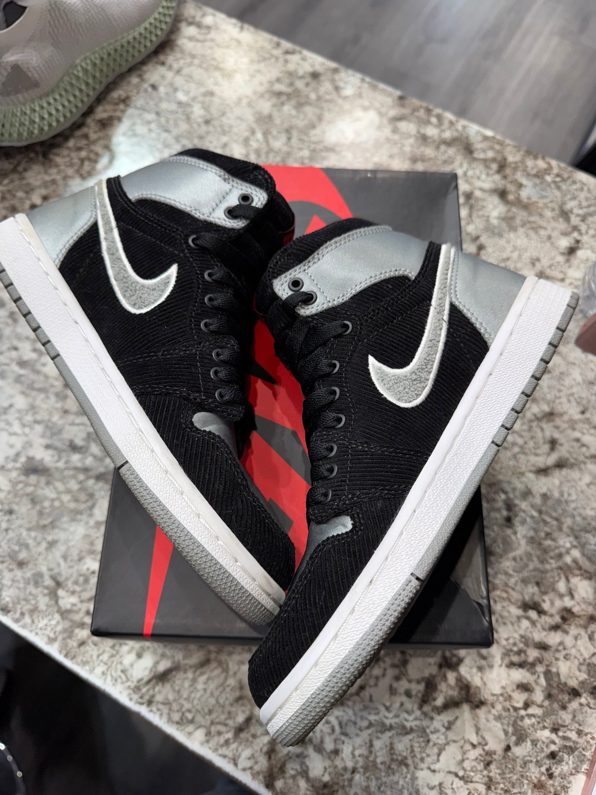 Jordan 1 Retro High Aleali May Shadow (sample)