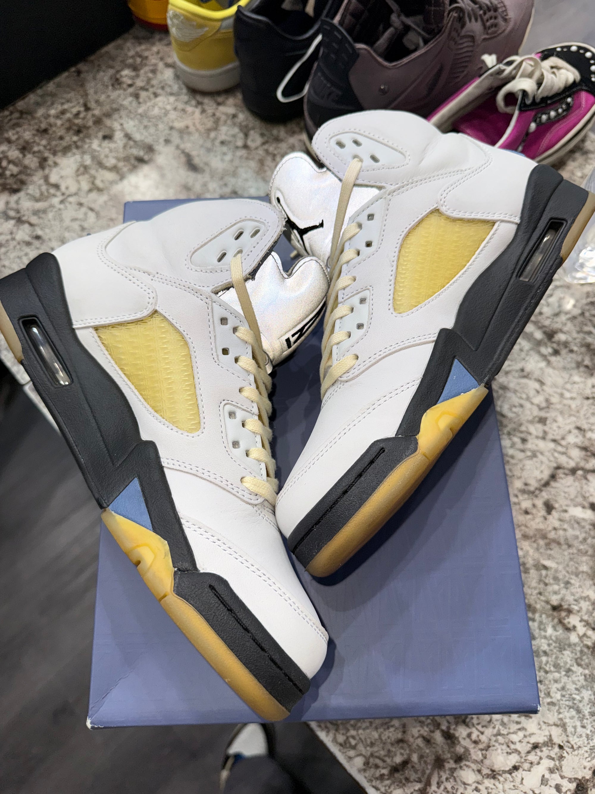 Jordan 5 Retro A Ma Maniére Dawn (Women's)