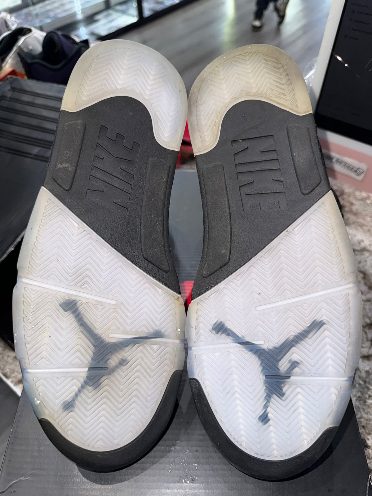 Jordan 5 Retro OG Black Metallic Reimagined