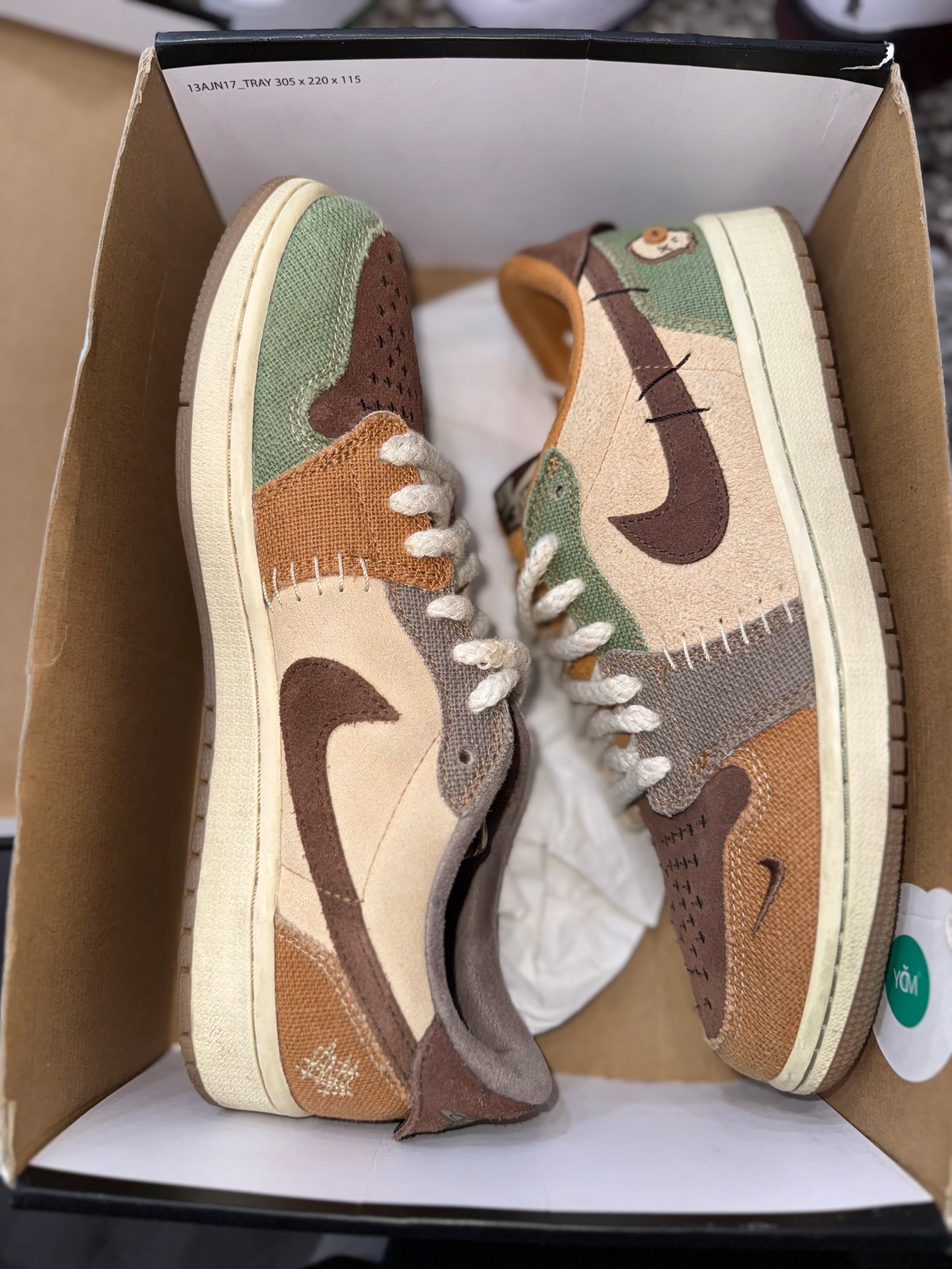 Jordan 1 Retro Low OG Zion Williamson Voodoo (DAMAGED BOX)