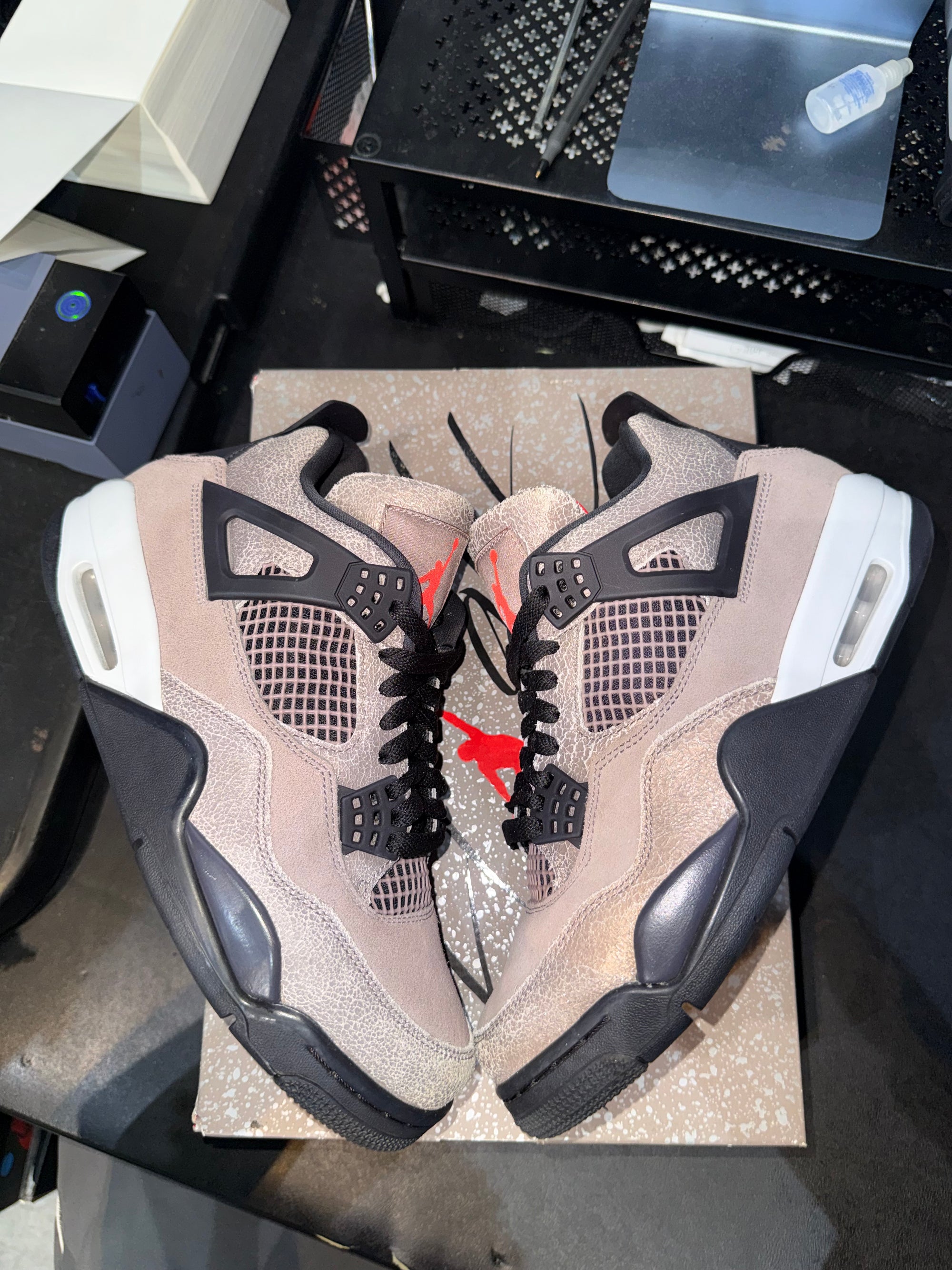 Jordan 4 Retro Taupe Haze