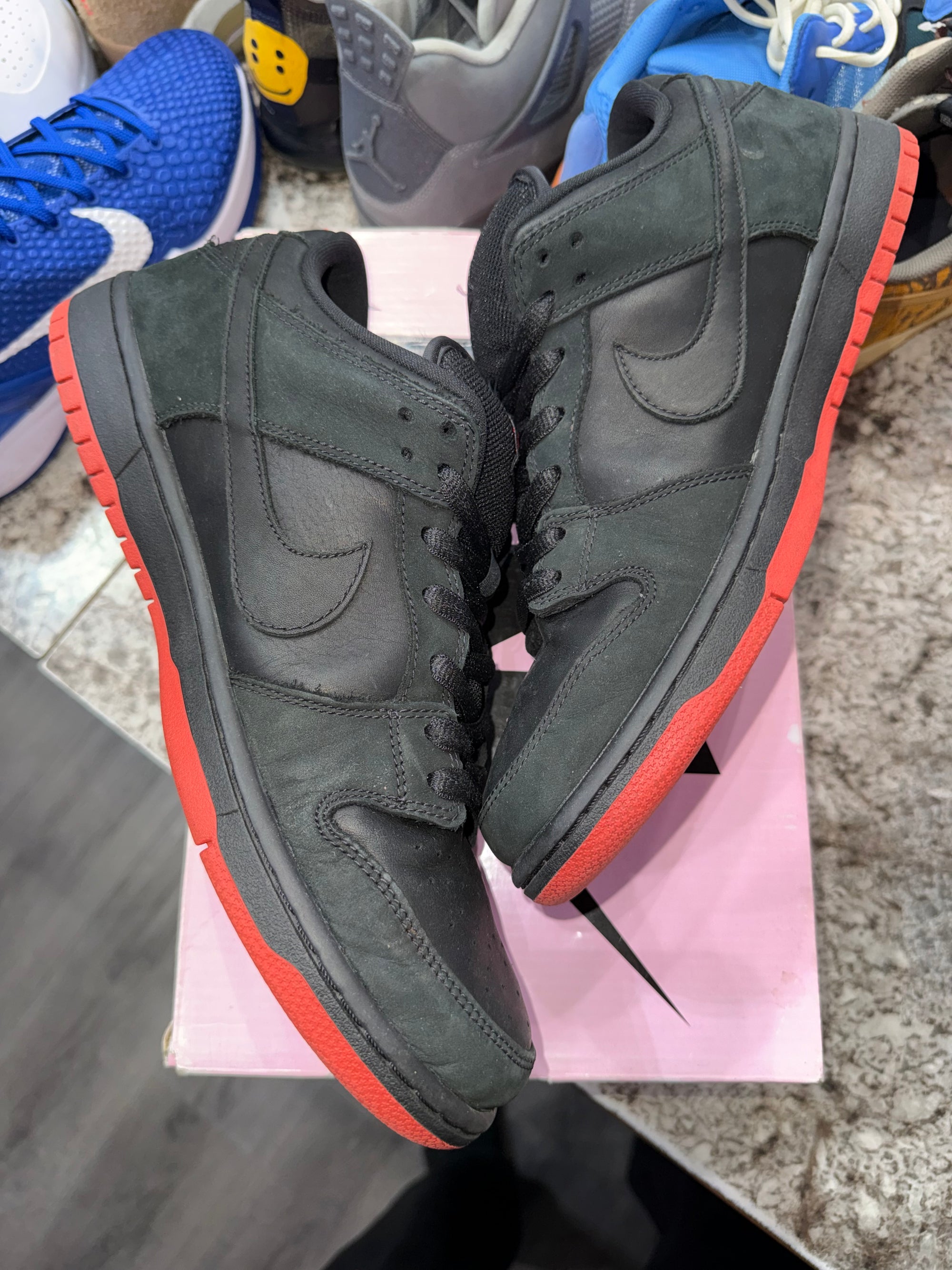 Nike SB Dunk Low Black Pigeon