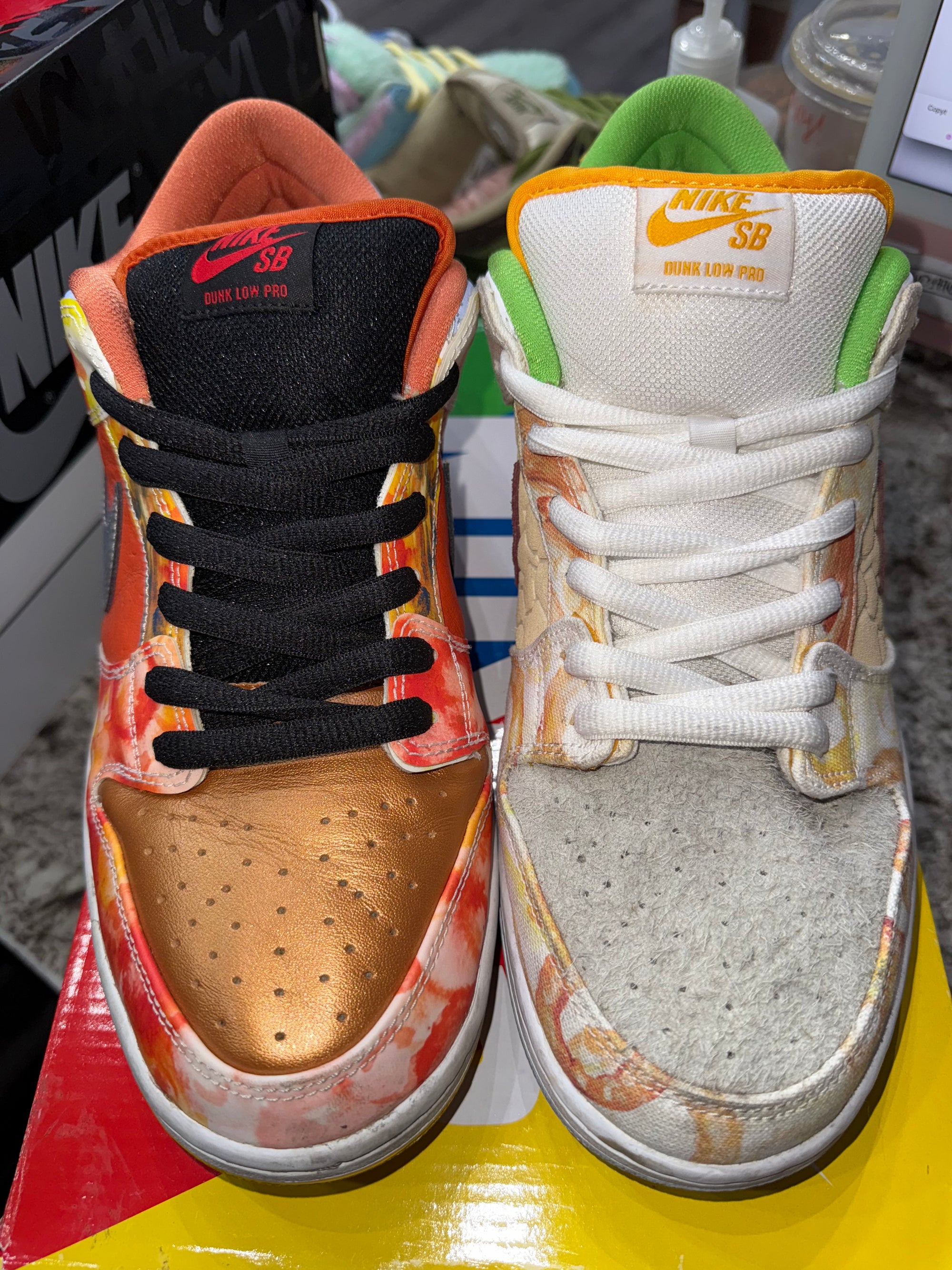 Nike SB Dunk Low Street Hawker (2021)