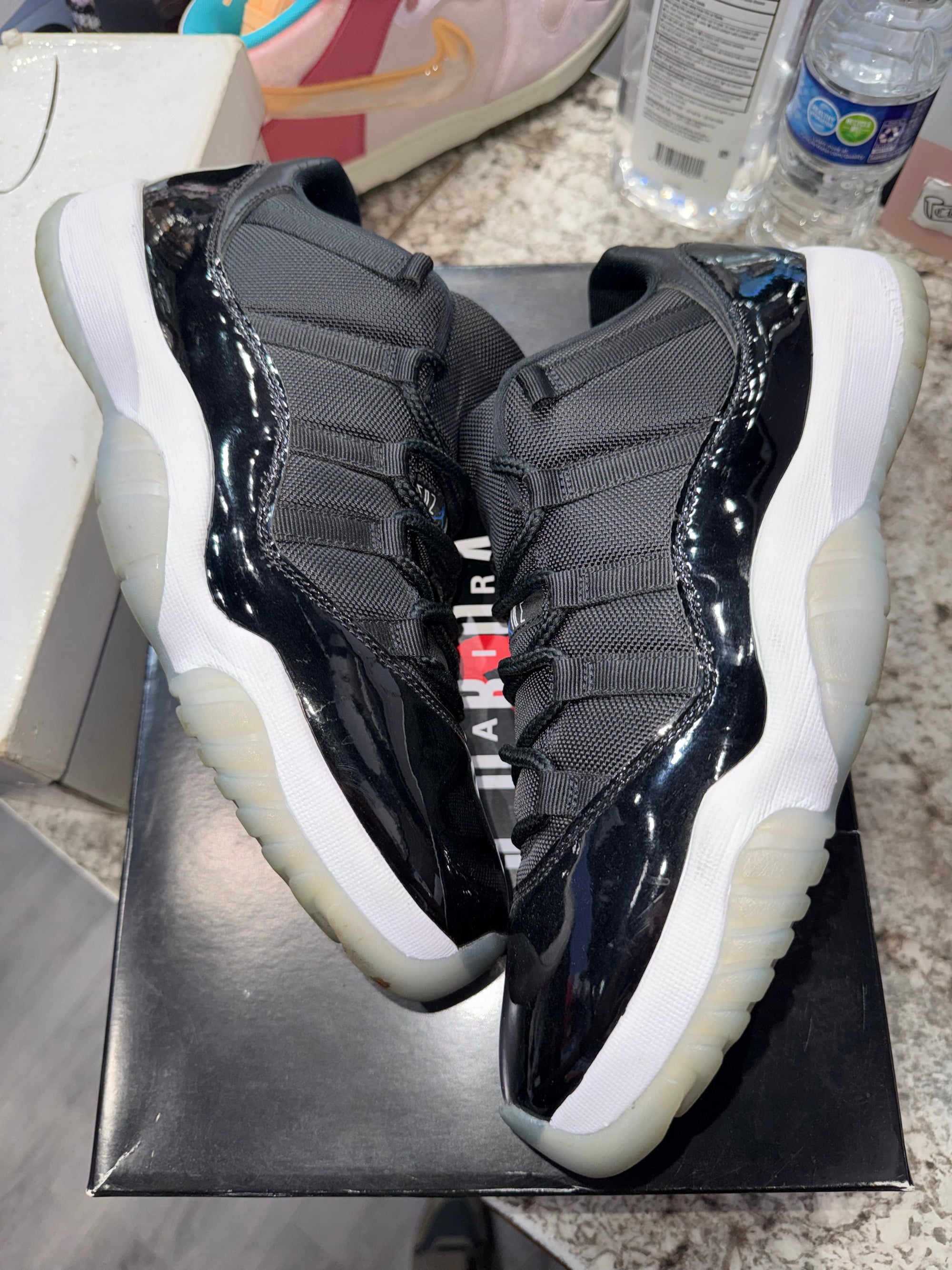 Jordan 11 Retro Low Space Jam
