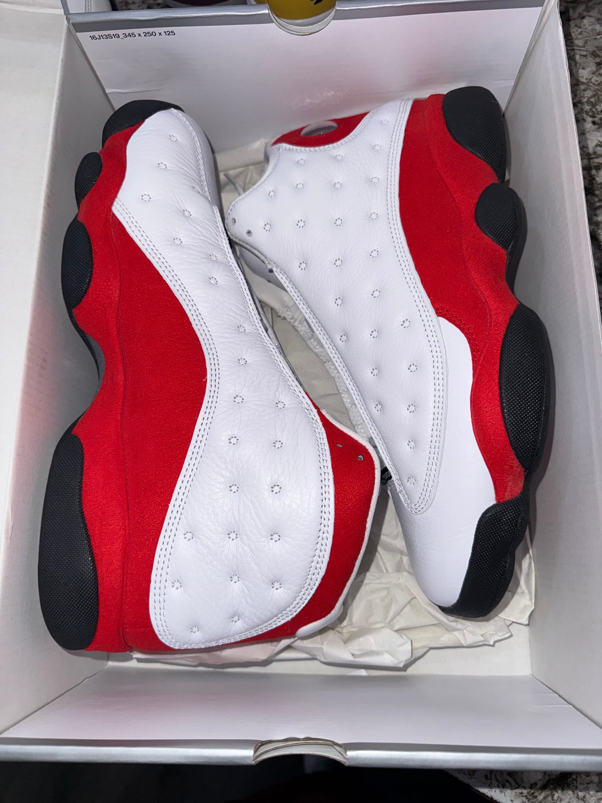 Jordan 13 Retro OG Chicago (2026)