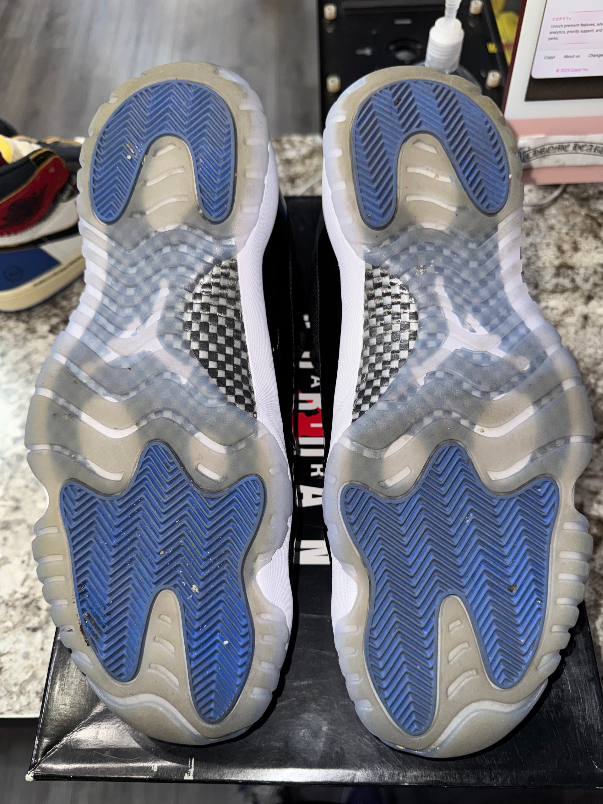 Jordan 11 Retro Low Space Jam