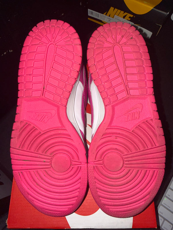 Nike Dunk Low Laser Fuchsia (GS) (YARDSALE)