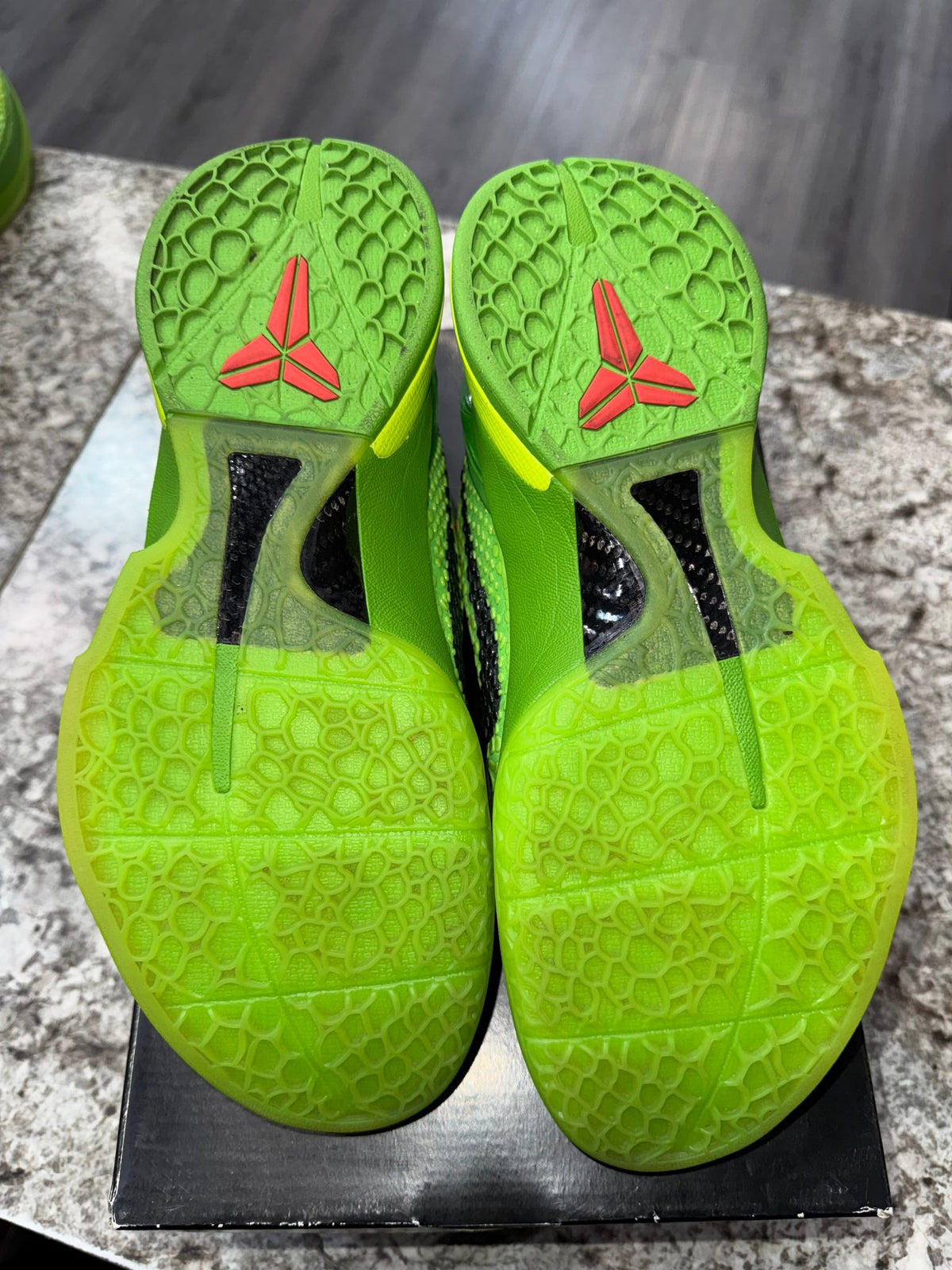 Nike Kobe 6 Protro Grinch (2020)