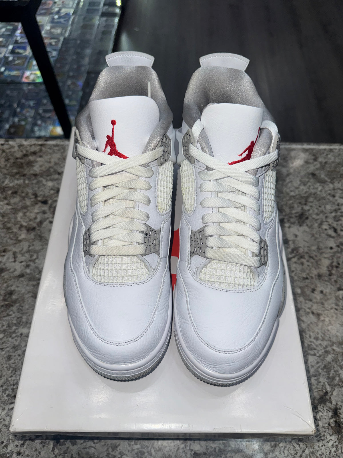 Jordan 4 Retro White Oreo (2021)