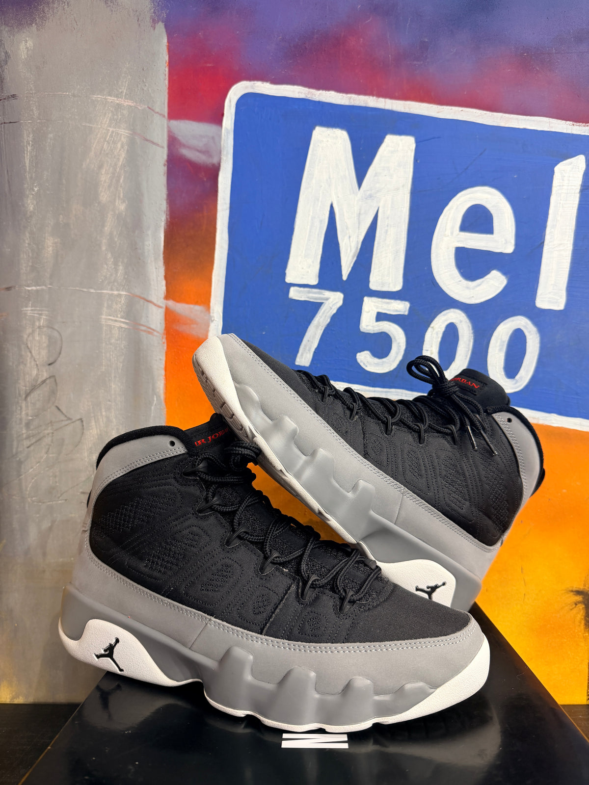 Jordan 9 Retro Particle Grey