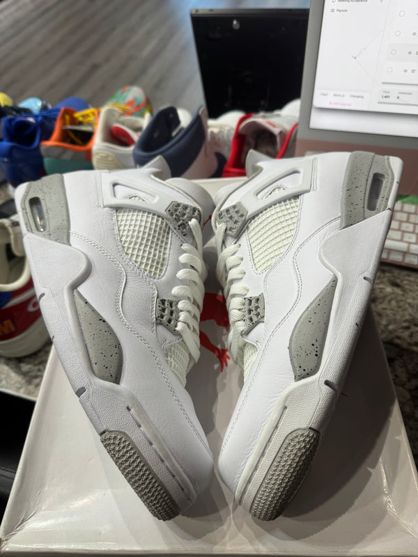 Jordan 4 Retro White Oreo (2021)