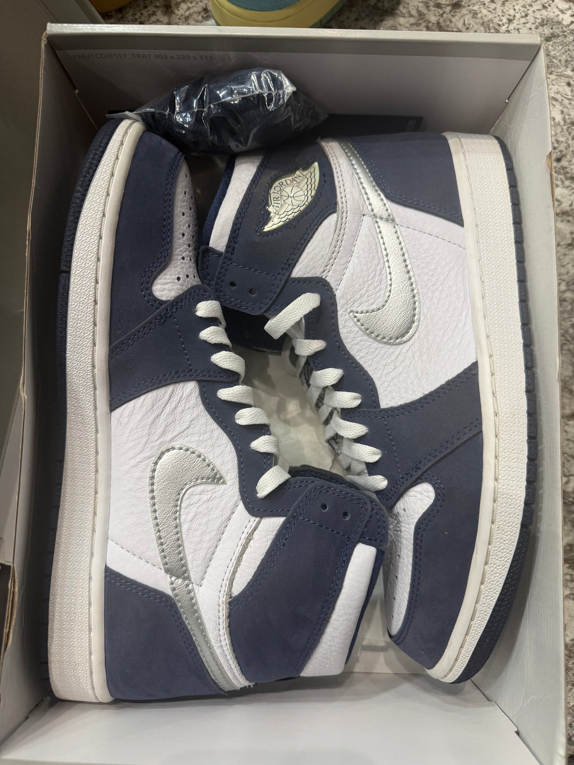 Jordan 1 Retro High CO.JP Midnight Navy (2020)