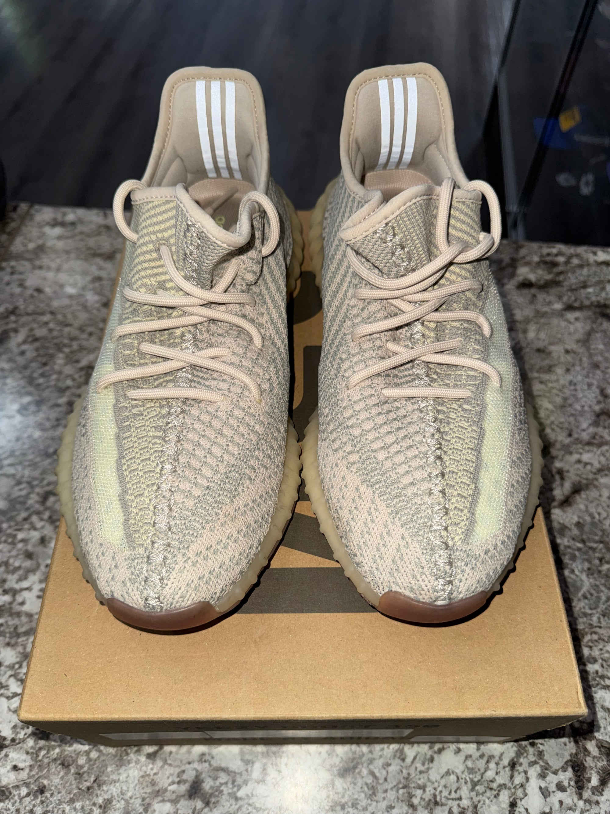 adidas Yeezy Boost 350 V2 Citrin (Non-Reflective)