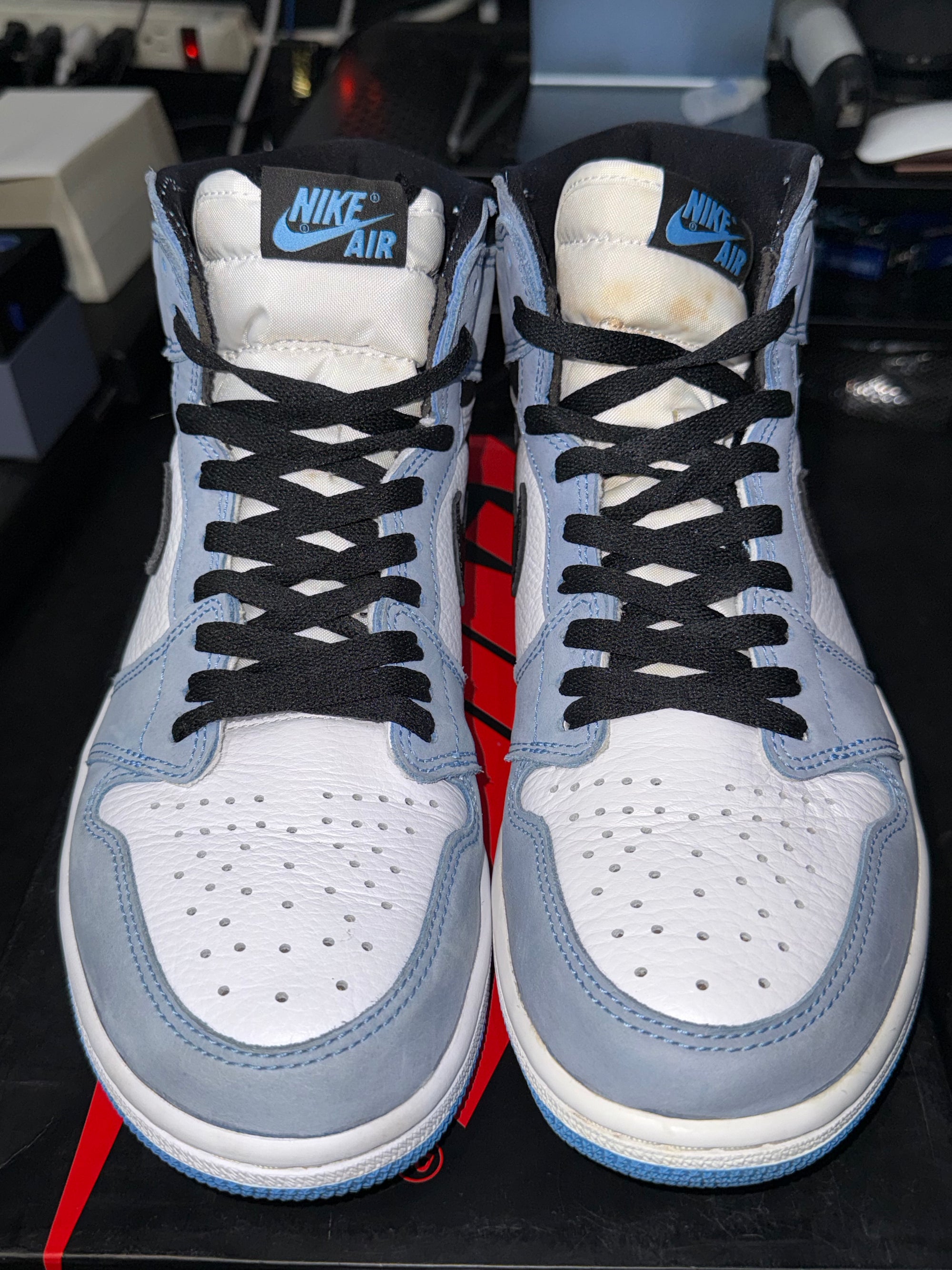 Jordan 1 Retro High OG University Blue
