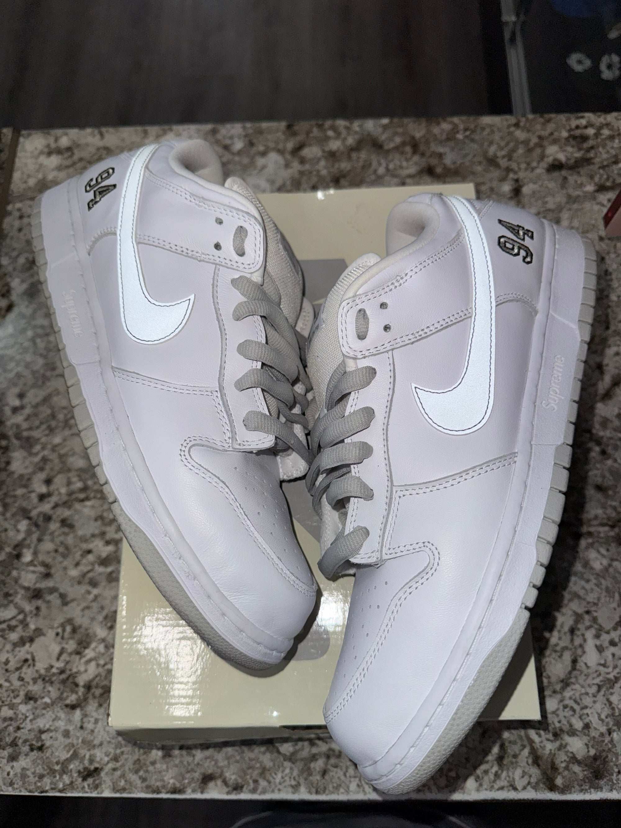 Nike SB Dunk Low Supreme 94 White Metallic Silver