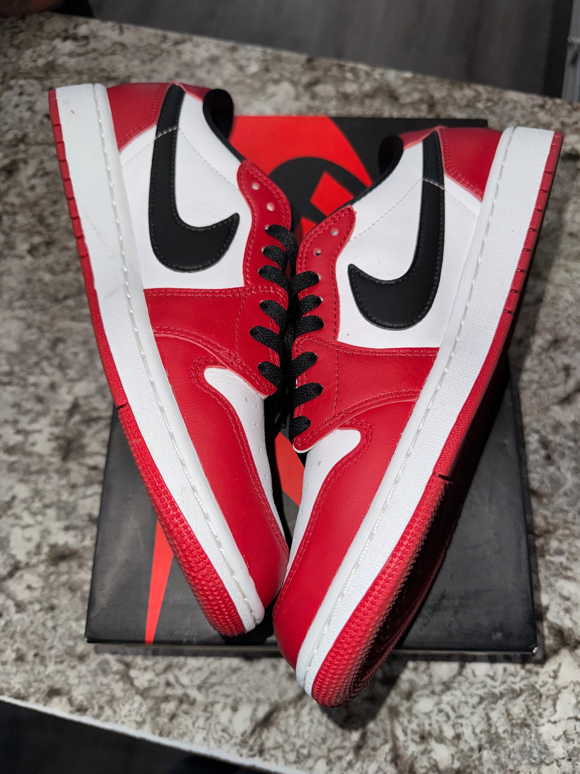 Jordan 1 Retro Low OG Chicago (2025)