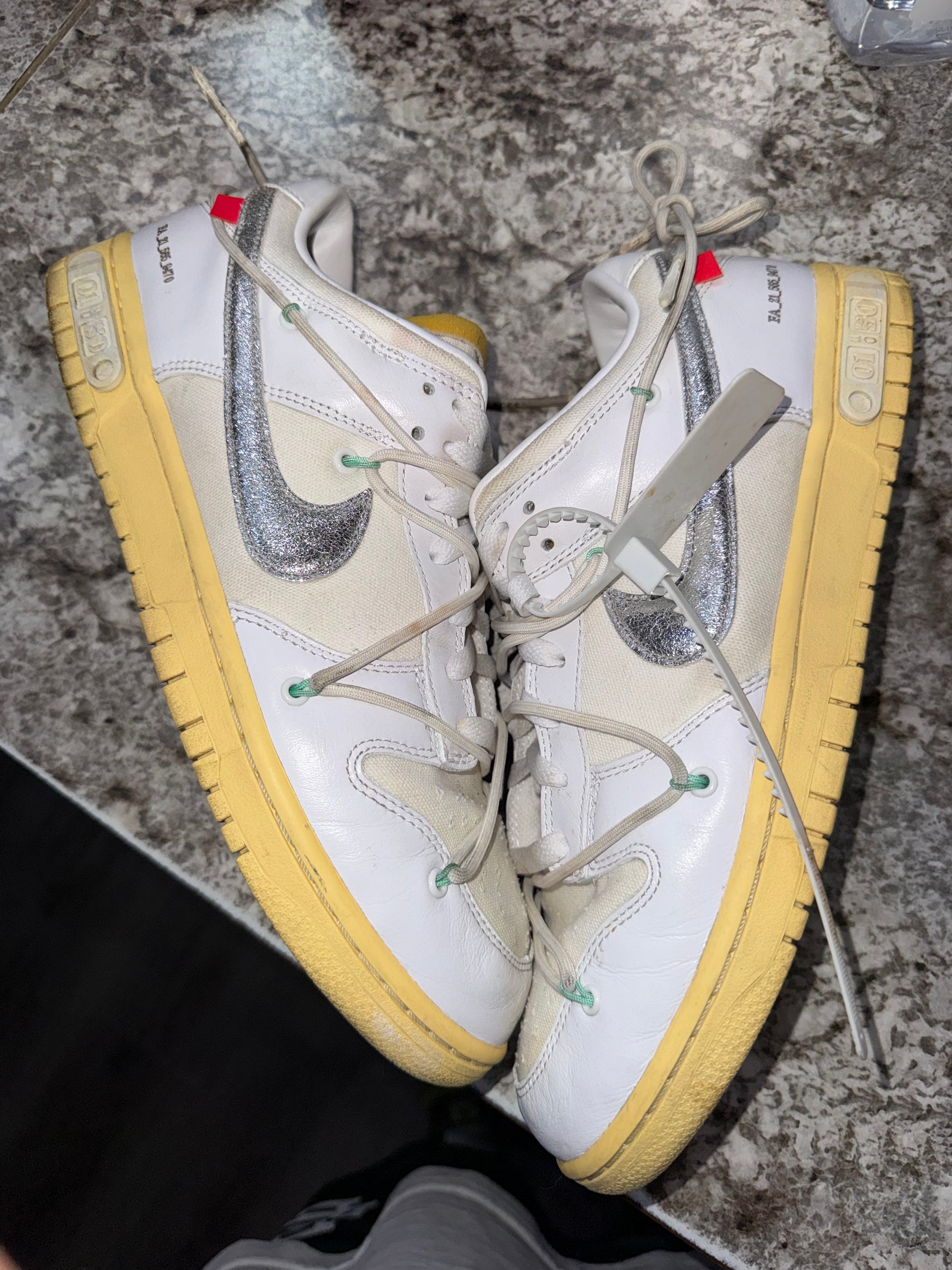 Nike Dunk Low Off-White Lot 1