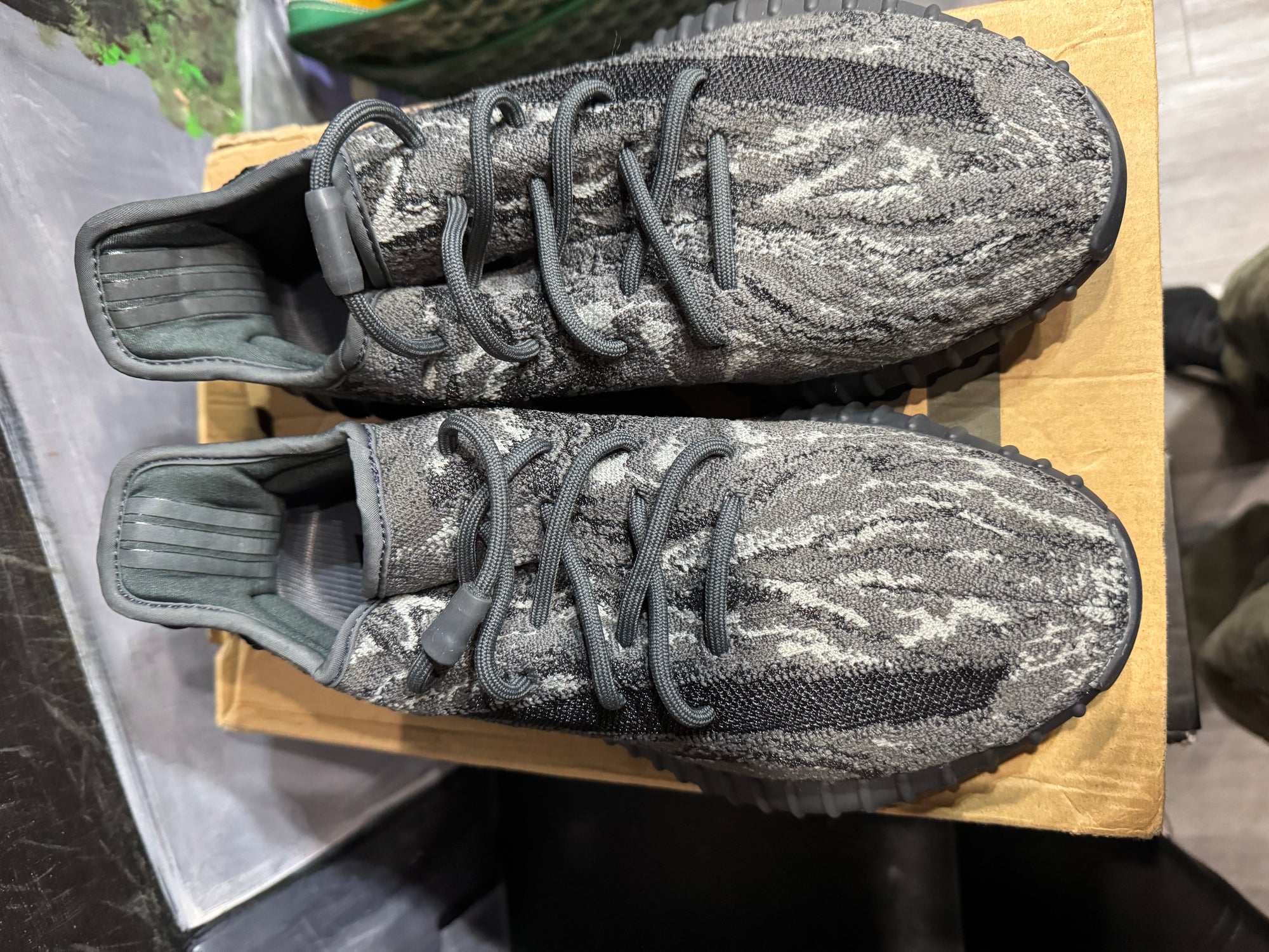 adidas Yeezy Boost 350 V2 MX Dark Salt